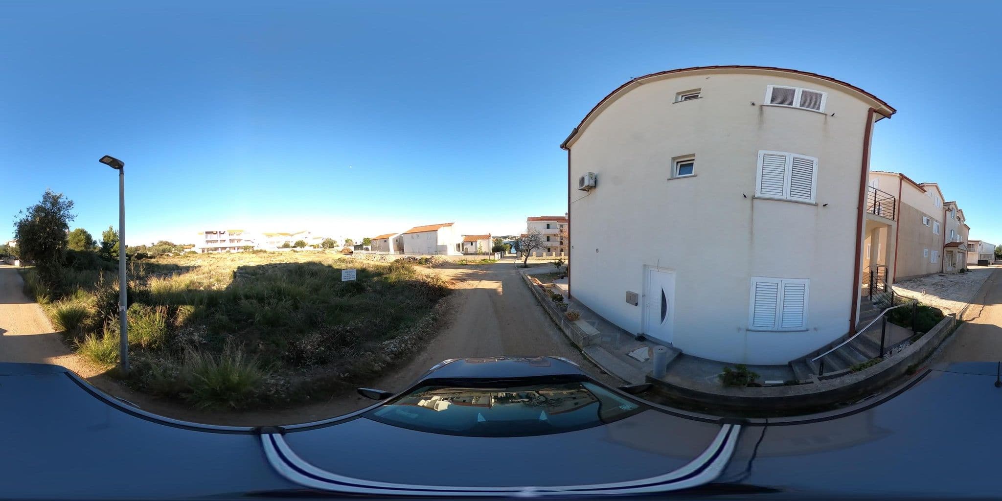 Street view near Apartments Vlah 1632, Primošten — © tomislavzen12 (CC BY-SA · Mapillary)