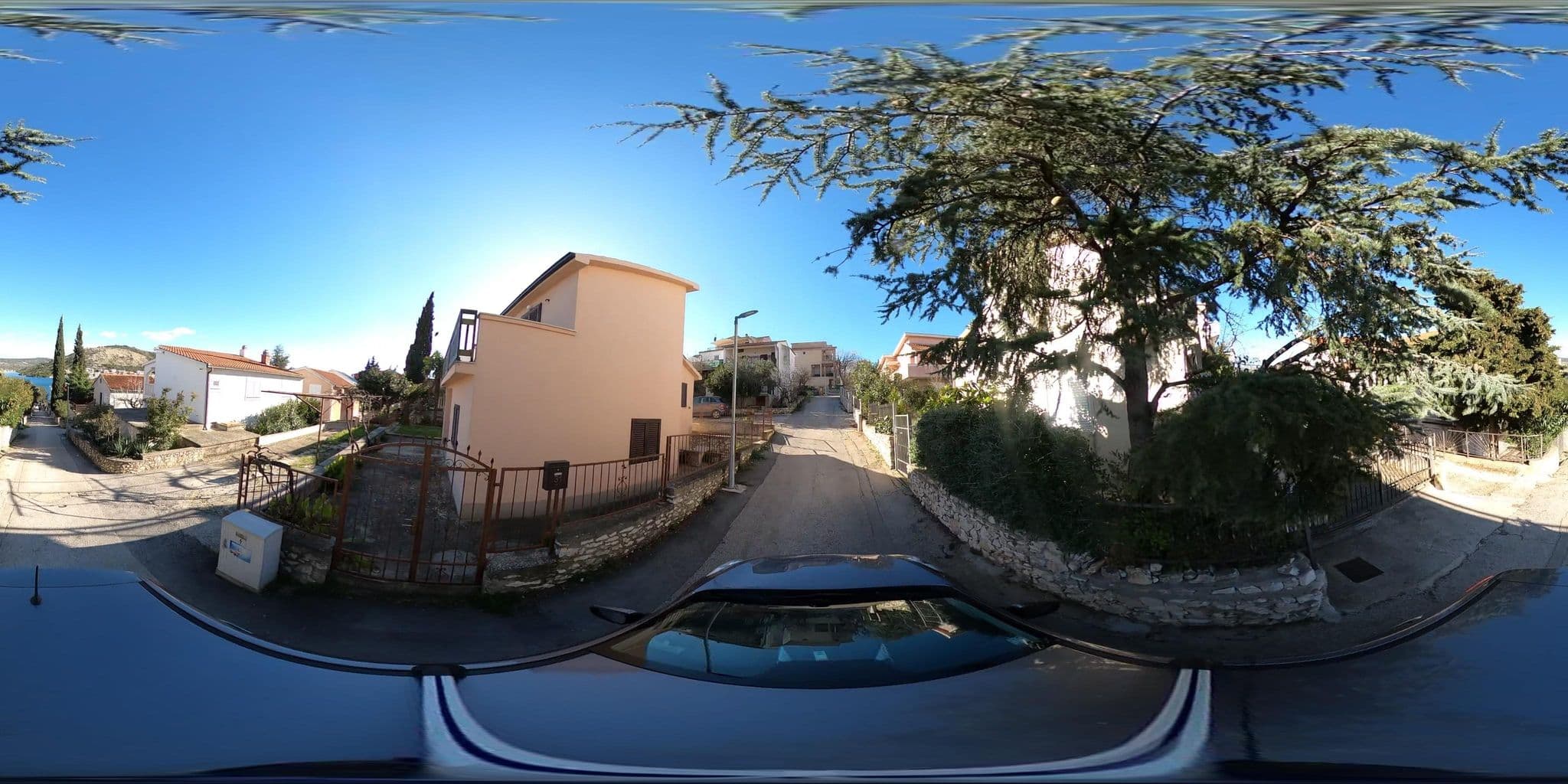 Street view near Apartments Matanovic, Primošten — © tomislavzen12 (CC BY-SA · Mapillary)
