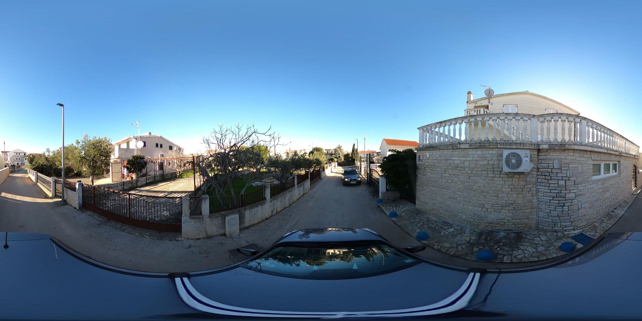 Street view near Villa Klisovic, Primošten — © tomislavzen12 (CC BY-SA · Mapillary)