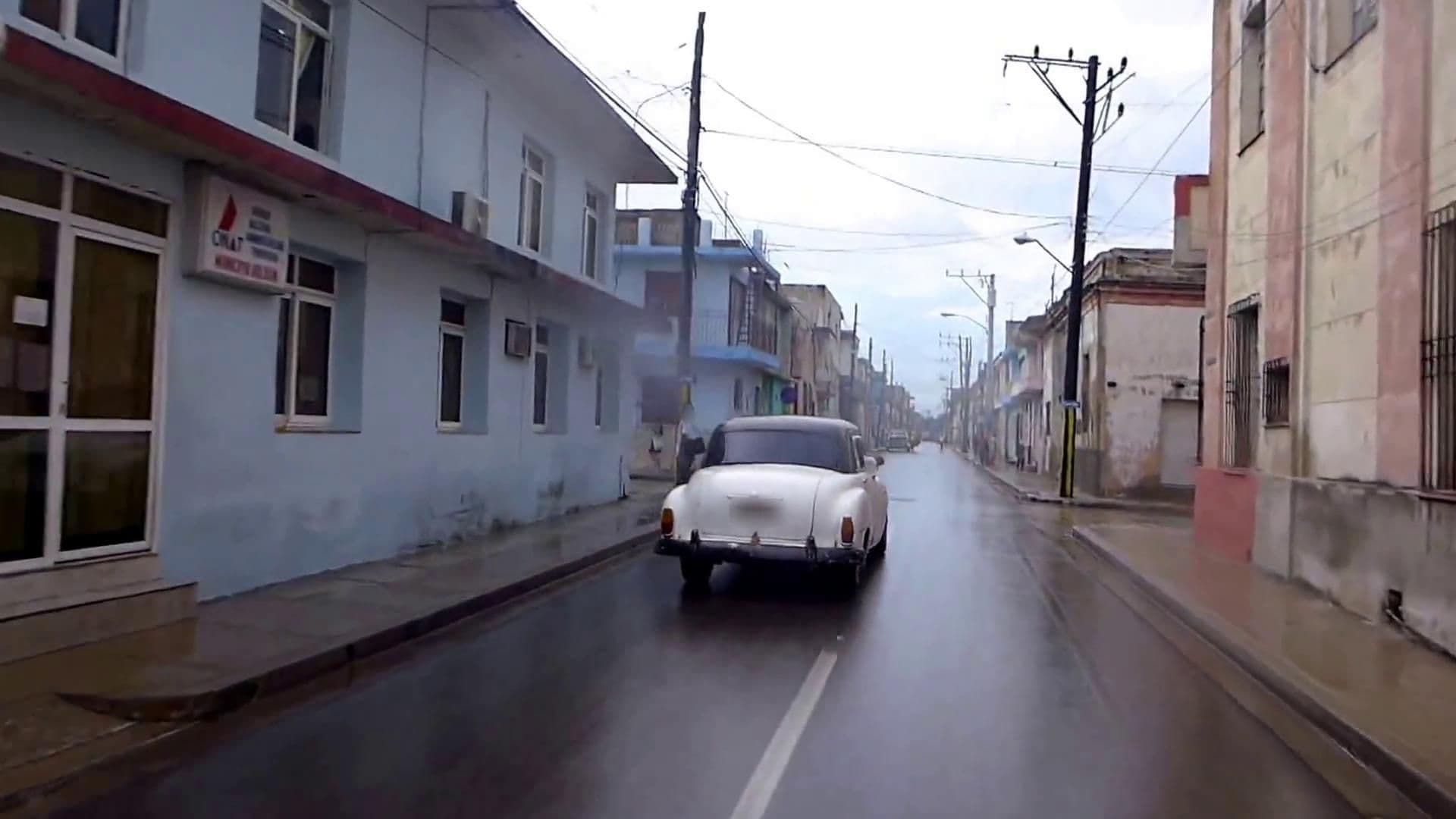 Street view near Villa Janeh, Holguín