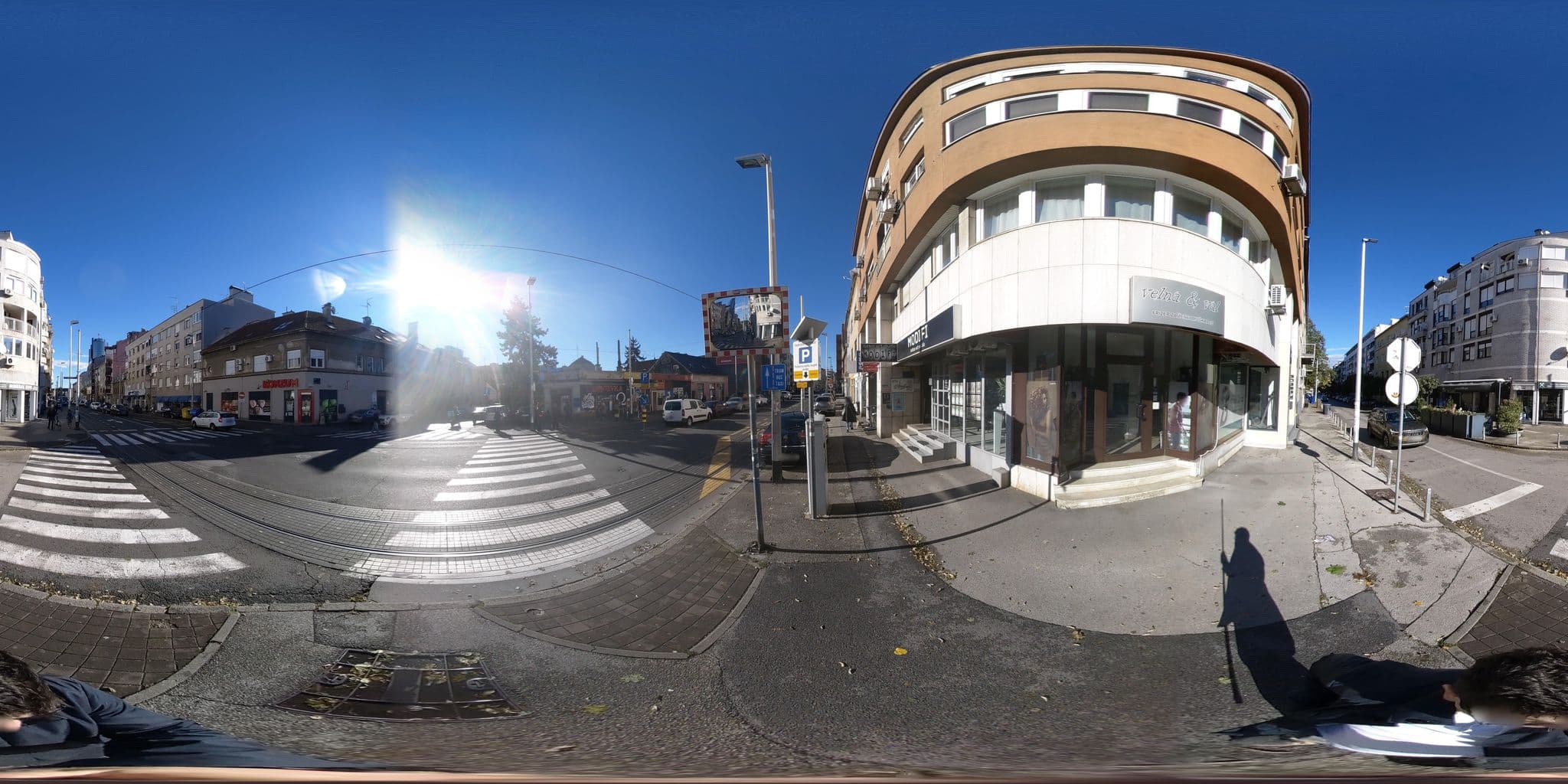 Street view near Apartment Davorka, Centar — © Karlo1994 (CC BY-SA · Mapillary)