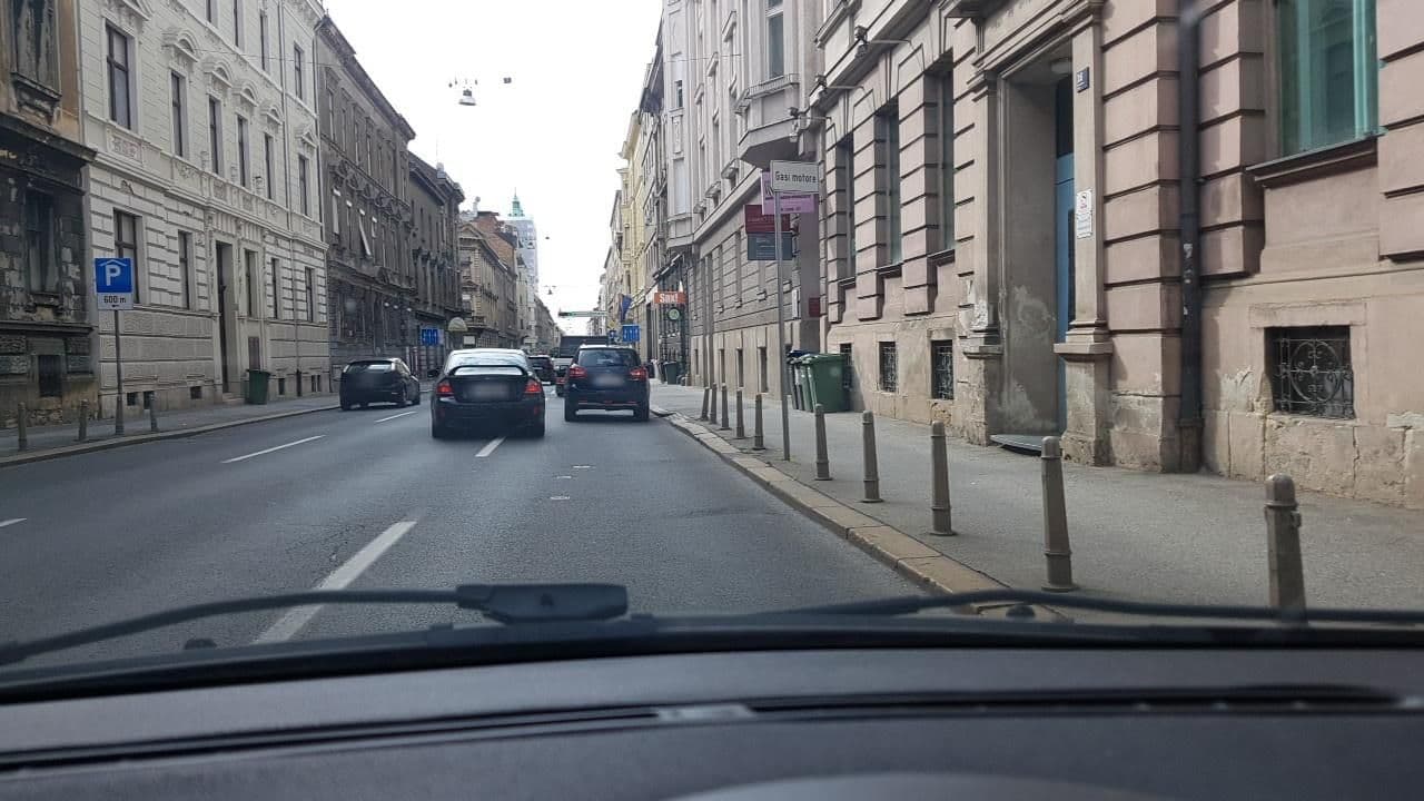 Street view near Secret Garden, Centar — © mik007 (CC BY-SA · Mapillary)