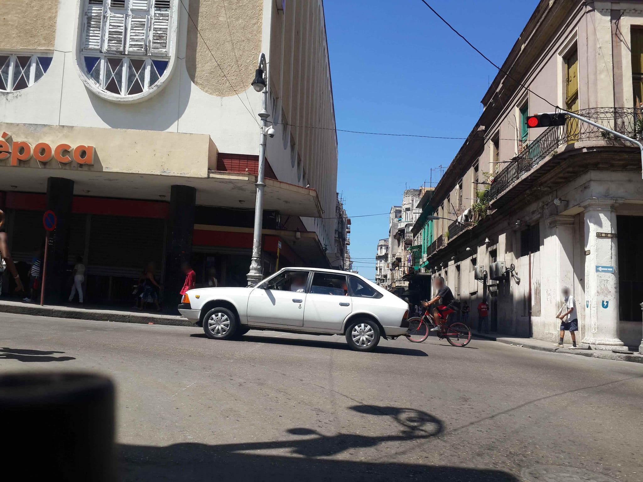 Street view near Elizabeth y Güicho, Centro Habana — © havana (CC BY-SA · Mapillary)