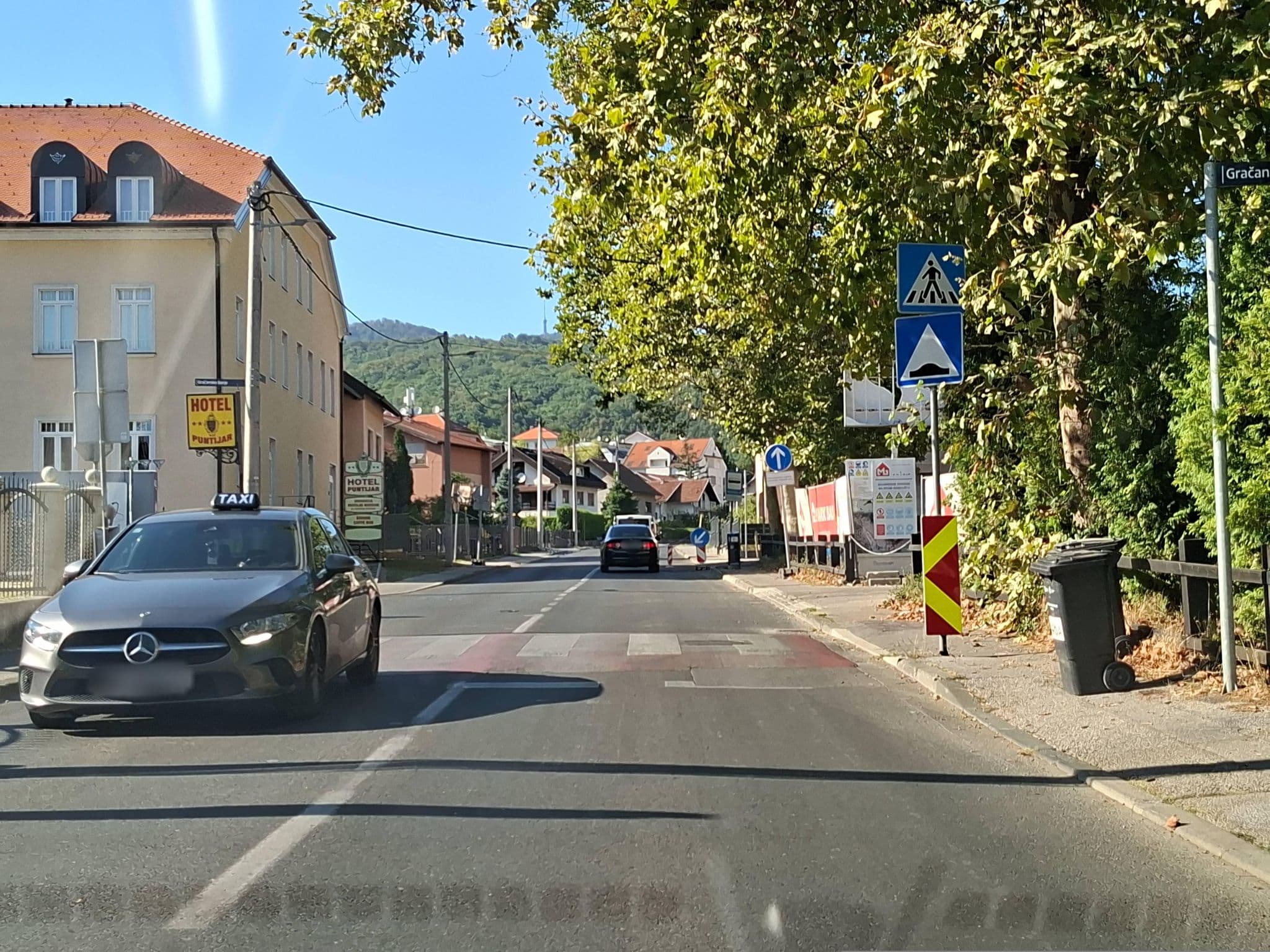 Street view near KUĆA PUNTIJAR d.o.o., Zagreb — © VLo (CC BY-SA · Mapillary)