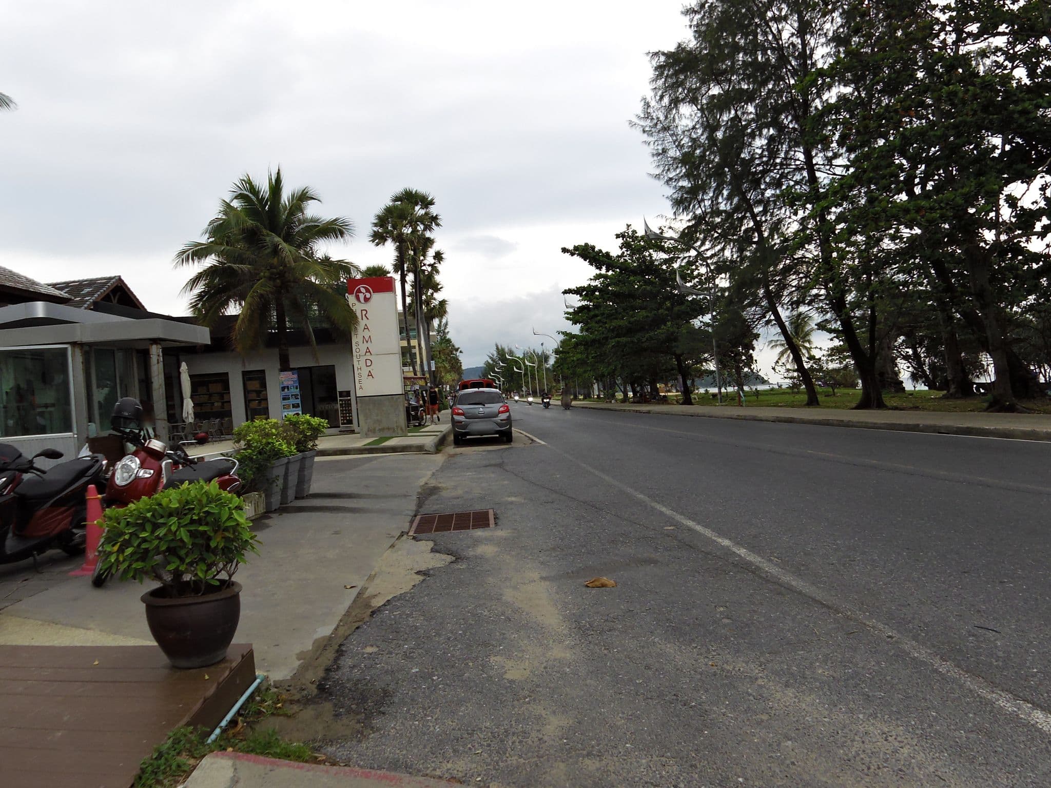 Street view near Ramadan Resort Karon Phuket, Ban Karon — © skillsy (CC BY-SA · Mapillary)