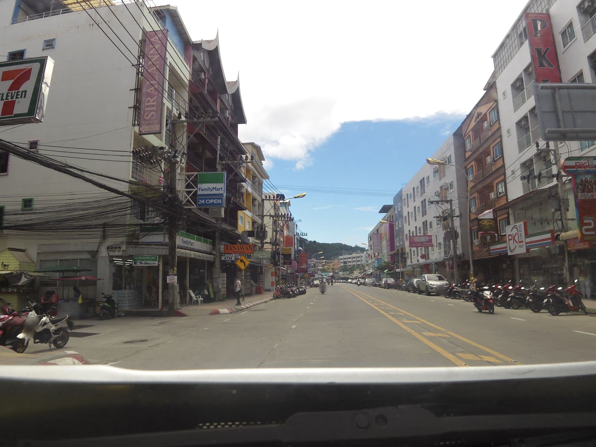 Street view near D1 hotel, Patong — © skillsy (CC BY-SA · Mapillary)
