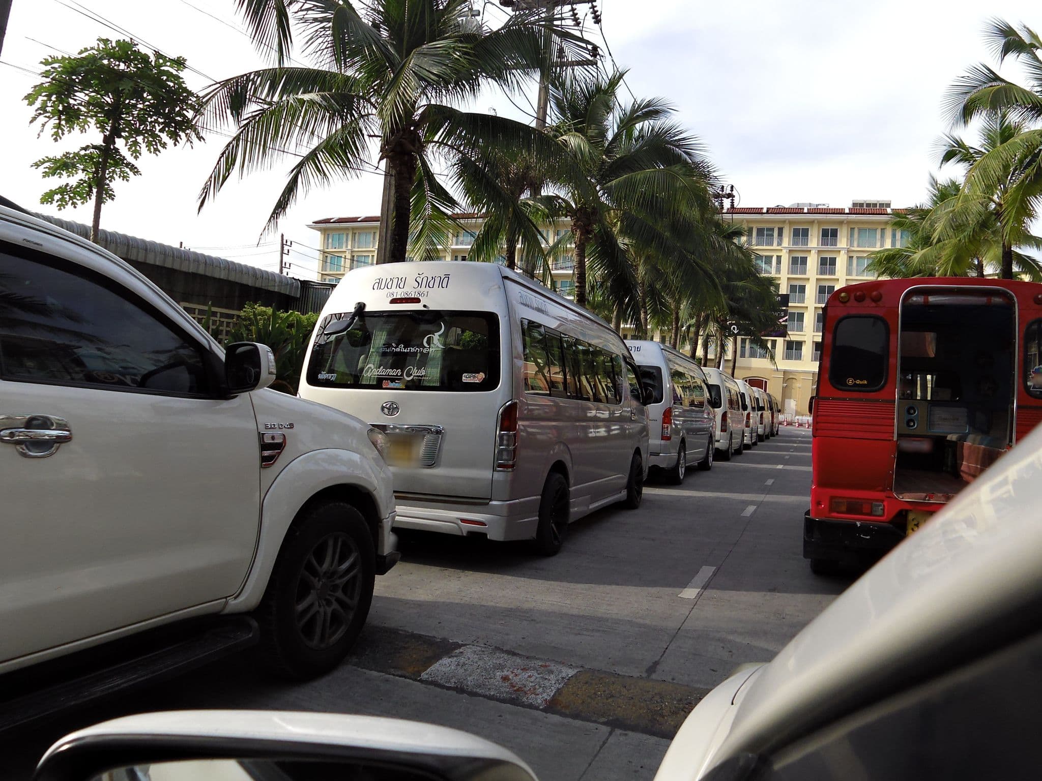 Street view near Кроватка в Милленнуме:3, Patong — © skillsy (CC BY-SA · Mapillary)