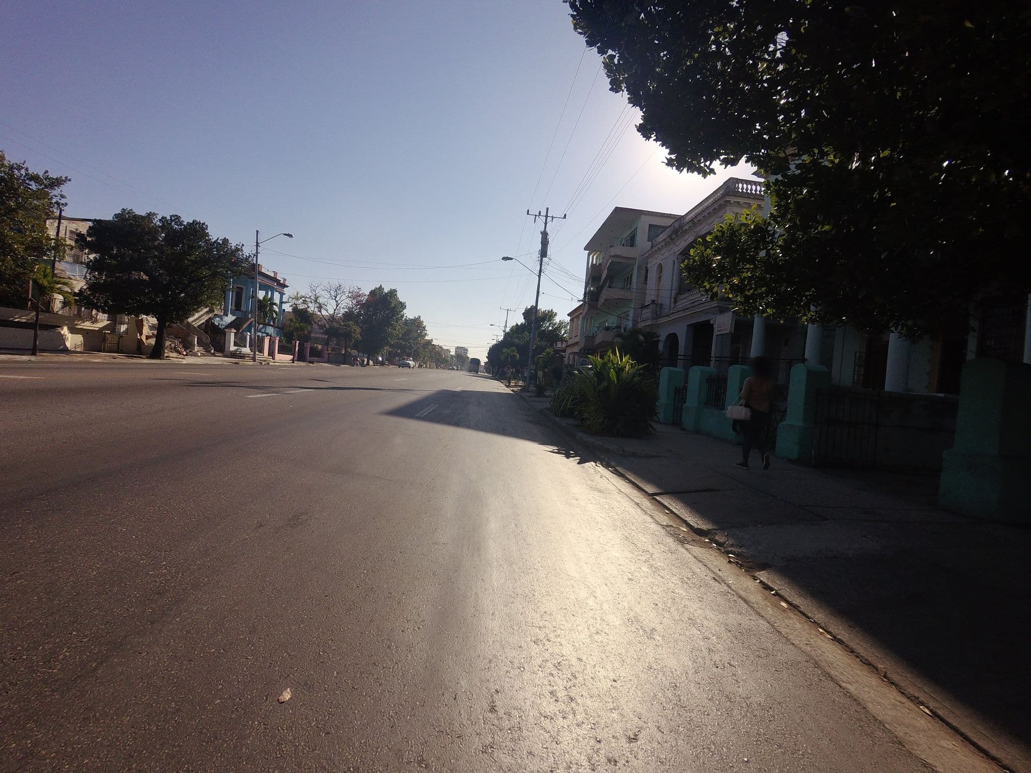 Street view near Apartamento minimal, Vedado