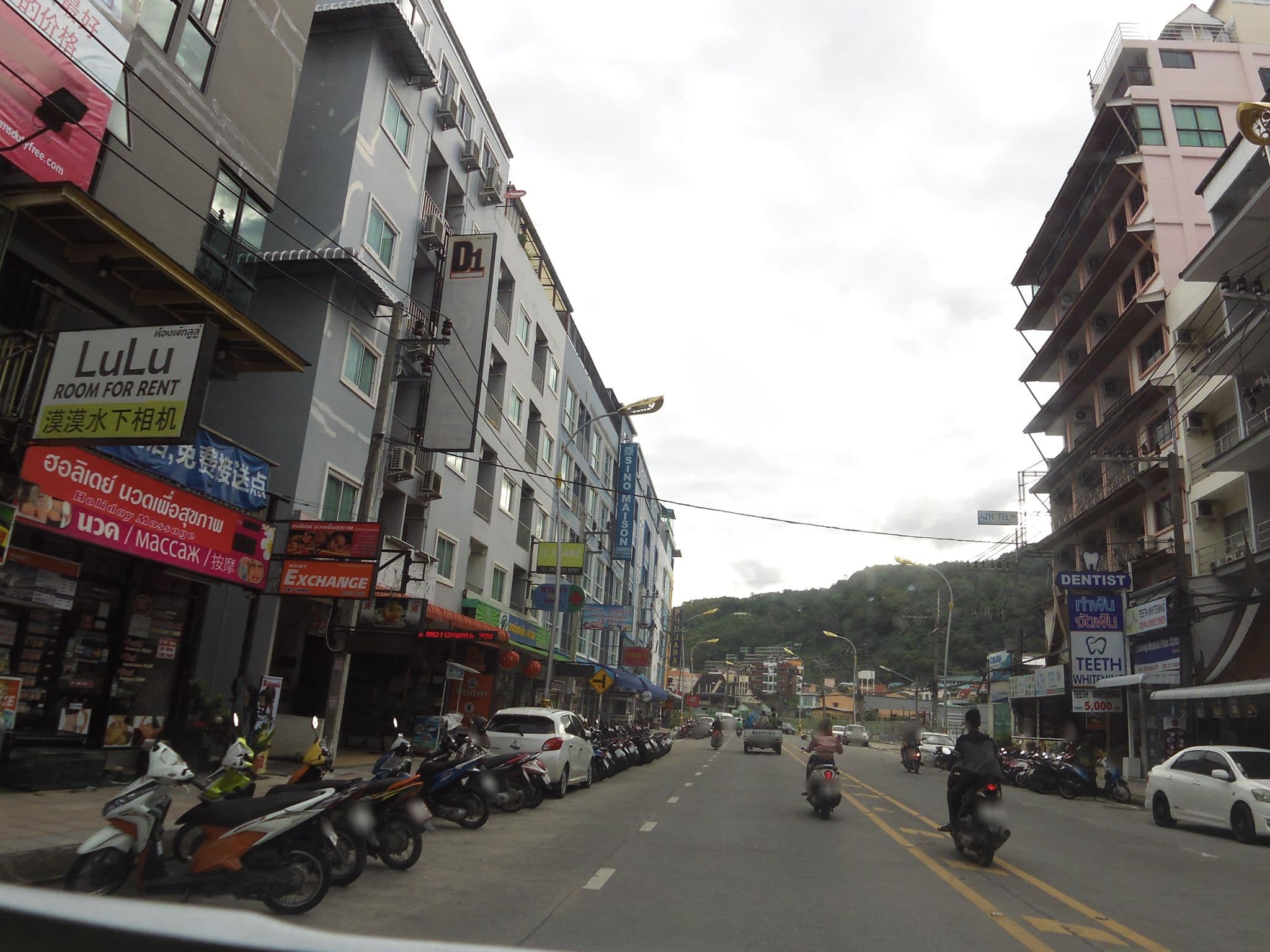 Street view near al•fres•co hotel, Patong — © skillsy (CC BY-SA · Mapillary)