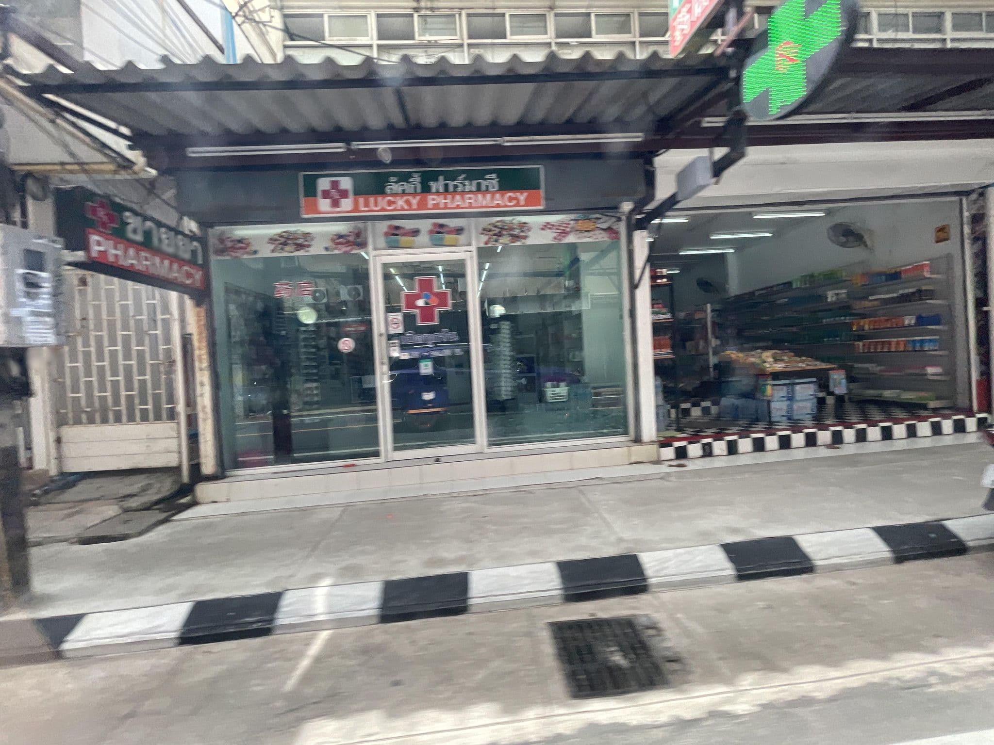 Street view near Kata White Villas, Ban Kata — © filipb (CC BY-SA · Mapillary)