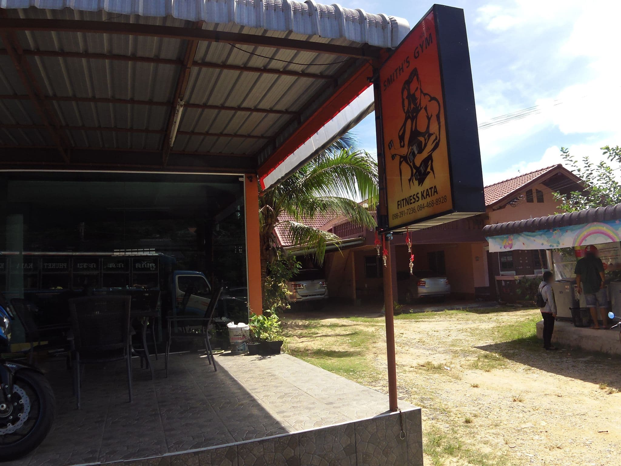 Street view near Tall Tree Poshtel Phuket, Ban Kata — © skillsy (CC BY-SA · Mapillary)