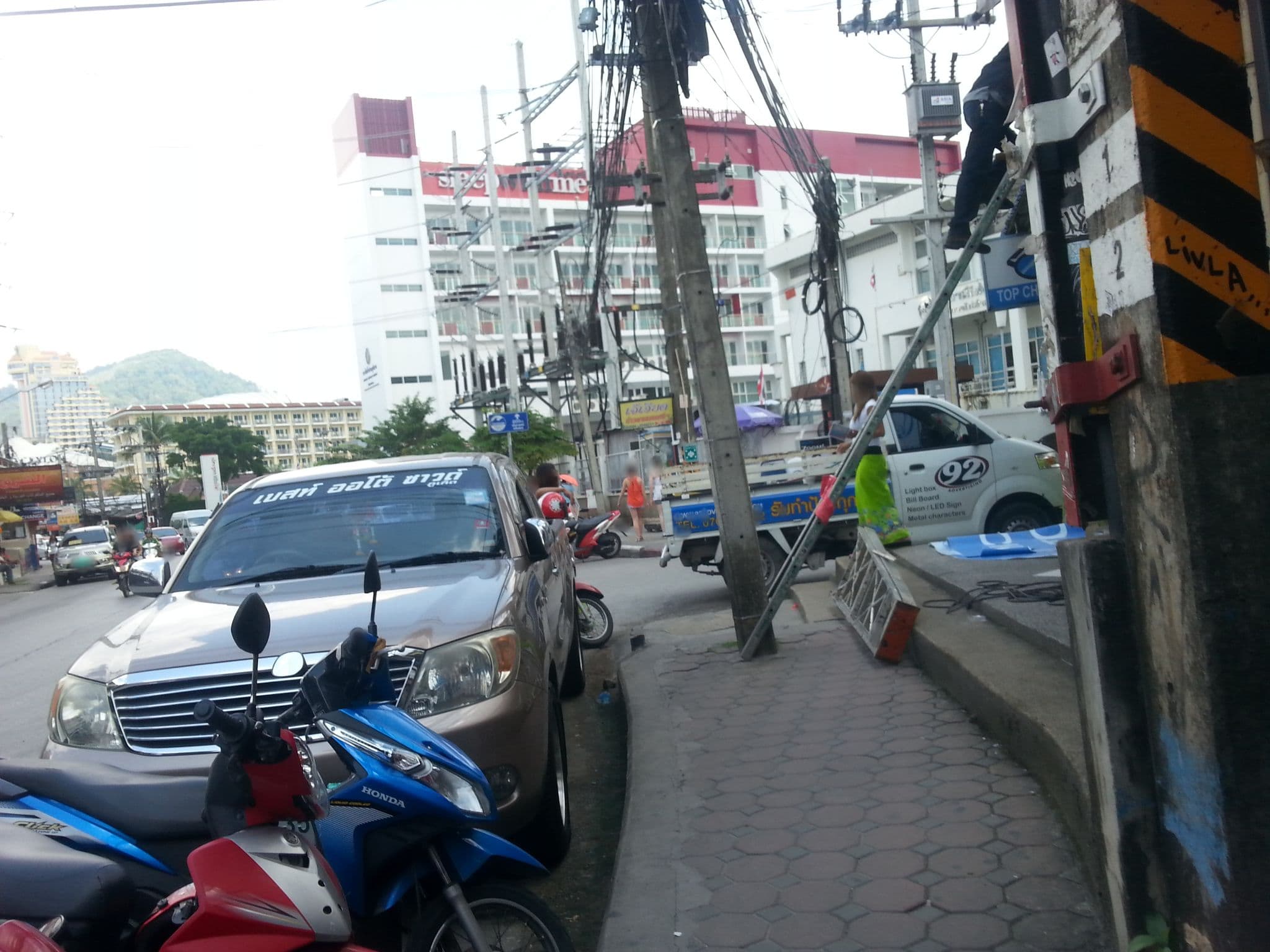 Street view near Bodega Hotel Phuket, Patong — © clockwerx (CC BY-SA · Mapillary)