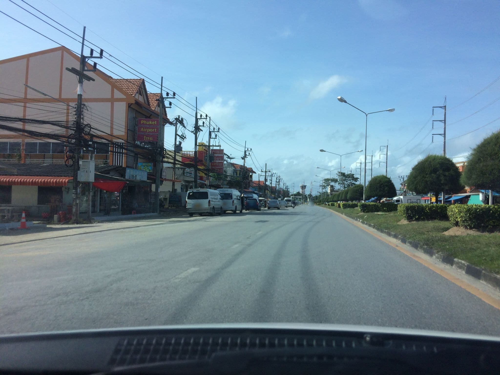 Street view near Daman Nava Place, Ban Mai Khao — © pik (CC BY-SA · Mapillary)