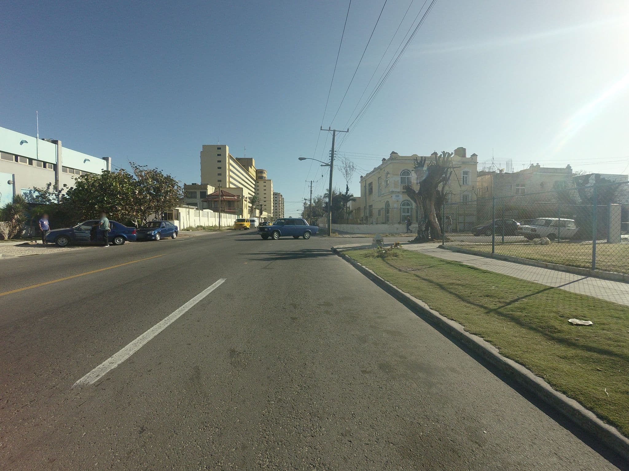 Street view near Ingrid, Almendares