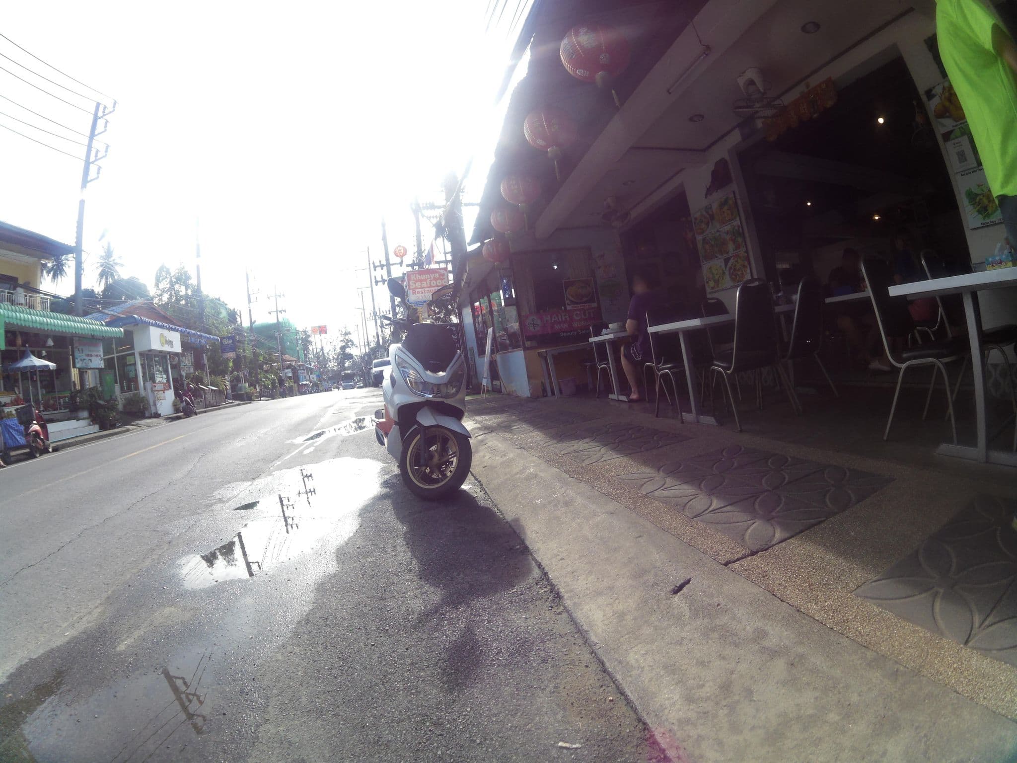 Street view near Tiw-Too Guesthouse, Ban Kamala — © skillsy (CC BY-SA · Mapillary)