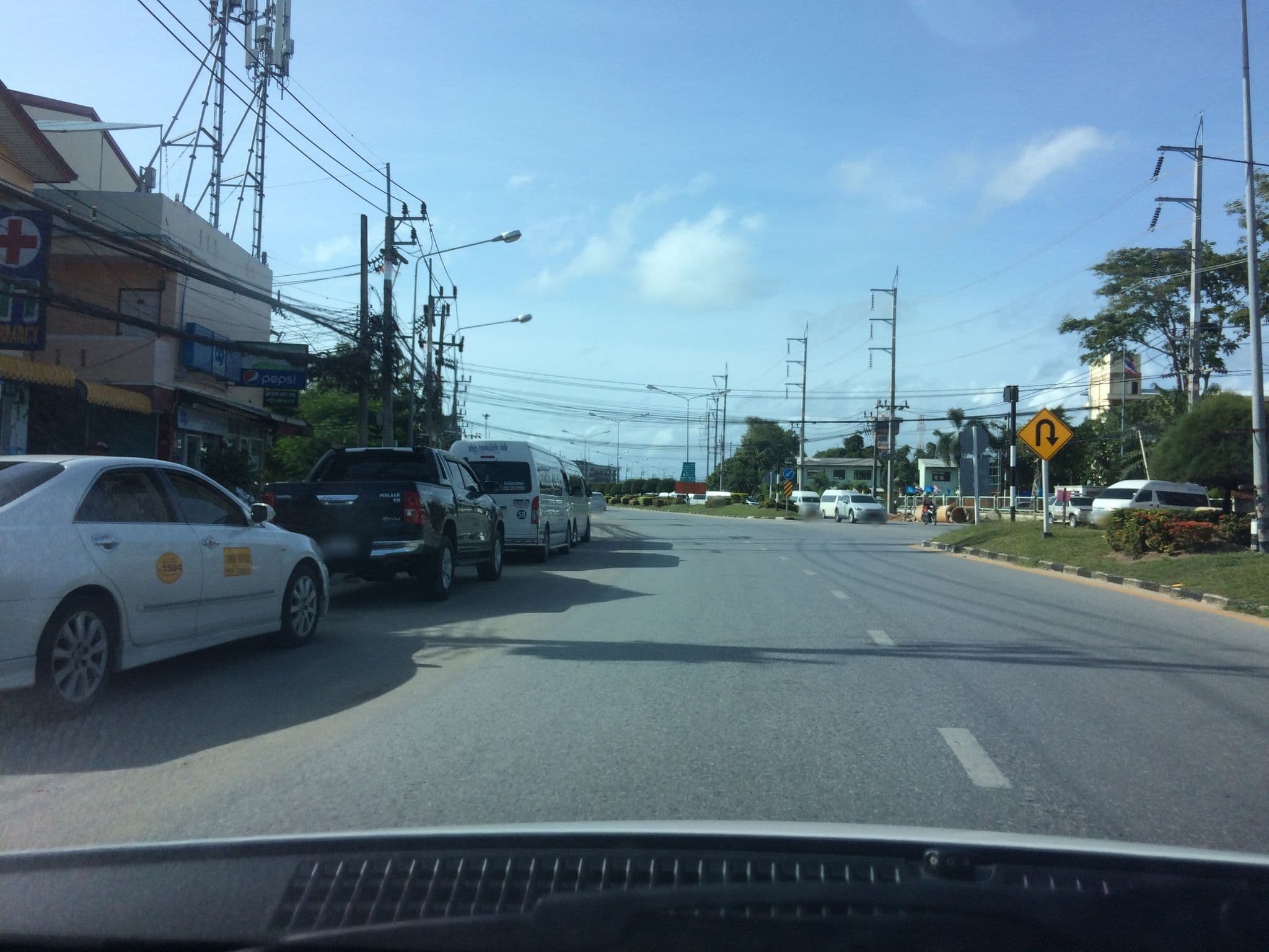 Street view near ปะการัง (บ้านพักหาดในยาง), Ban Mai Khao — © pik (CC BY-SA · Mapillary)