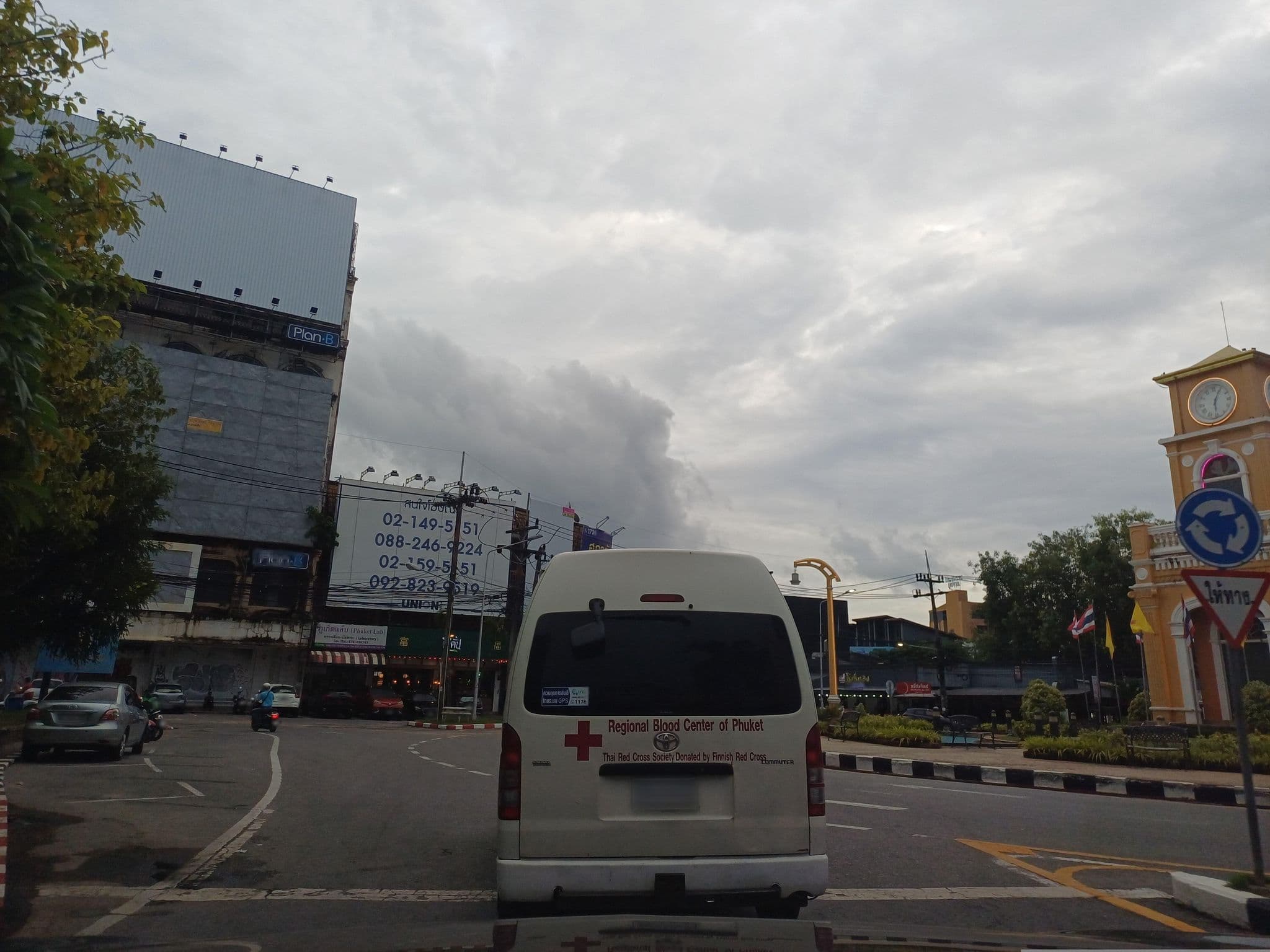 Street view near Phuket, Ban Talat Nua — © EakMor (CC BY-SA · Mapillary)