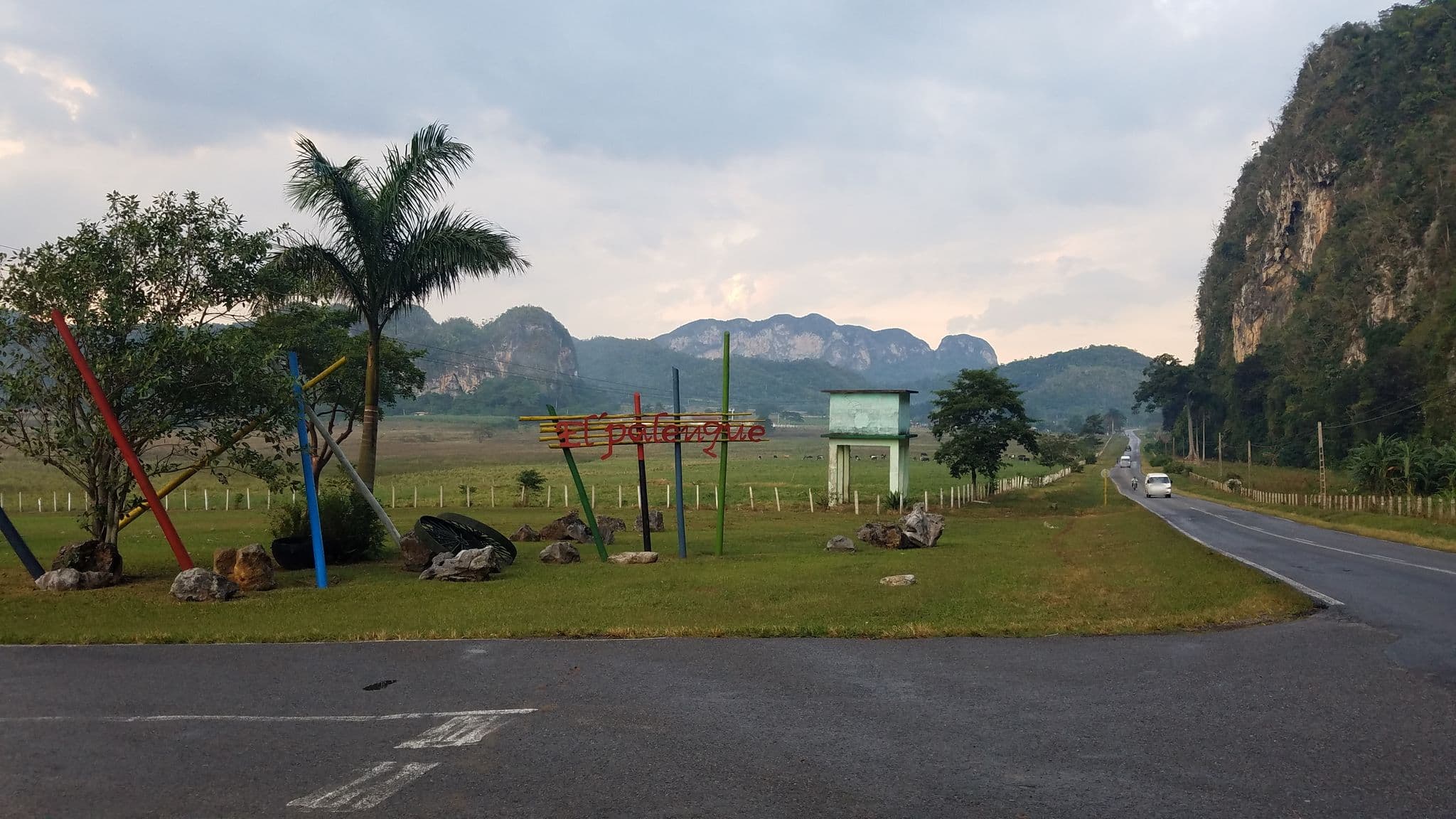 Street view near 2Q3, Viñales