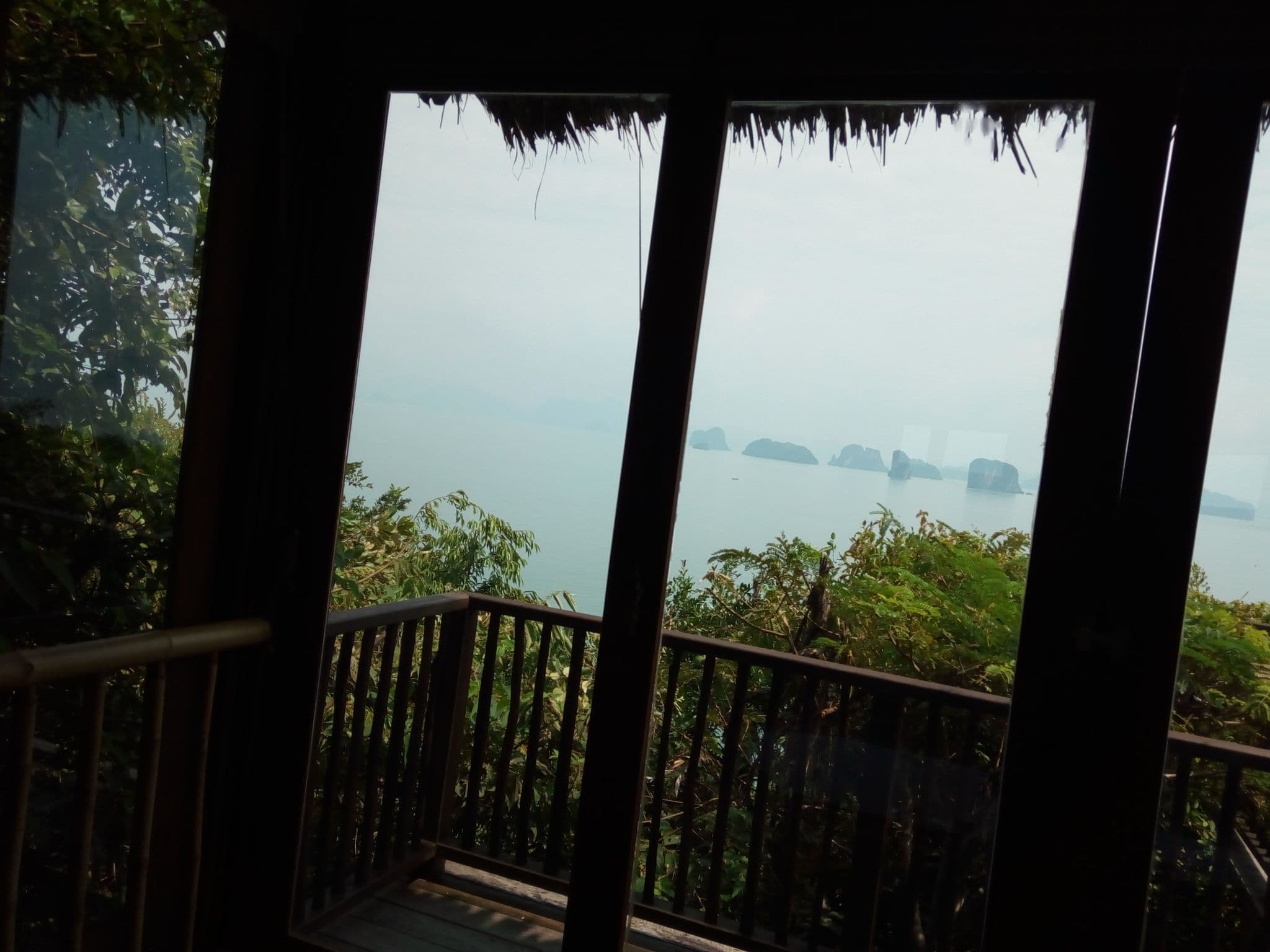 Street view near Hilltop Reserve Villa, Ban Phru Nai — © mapfool (CC BY-SA · Mapillary)