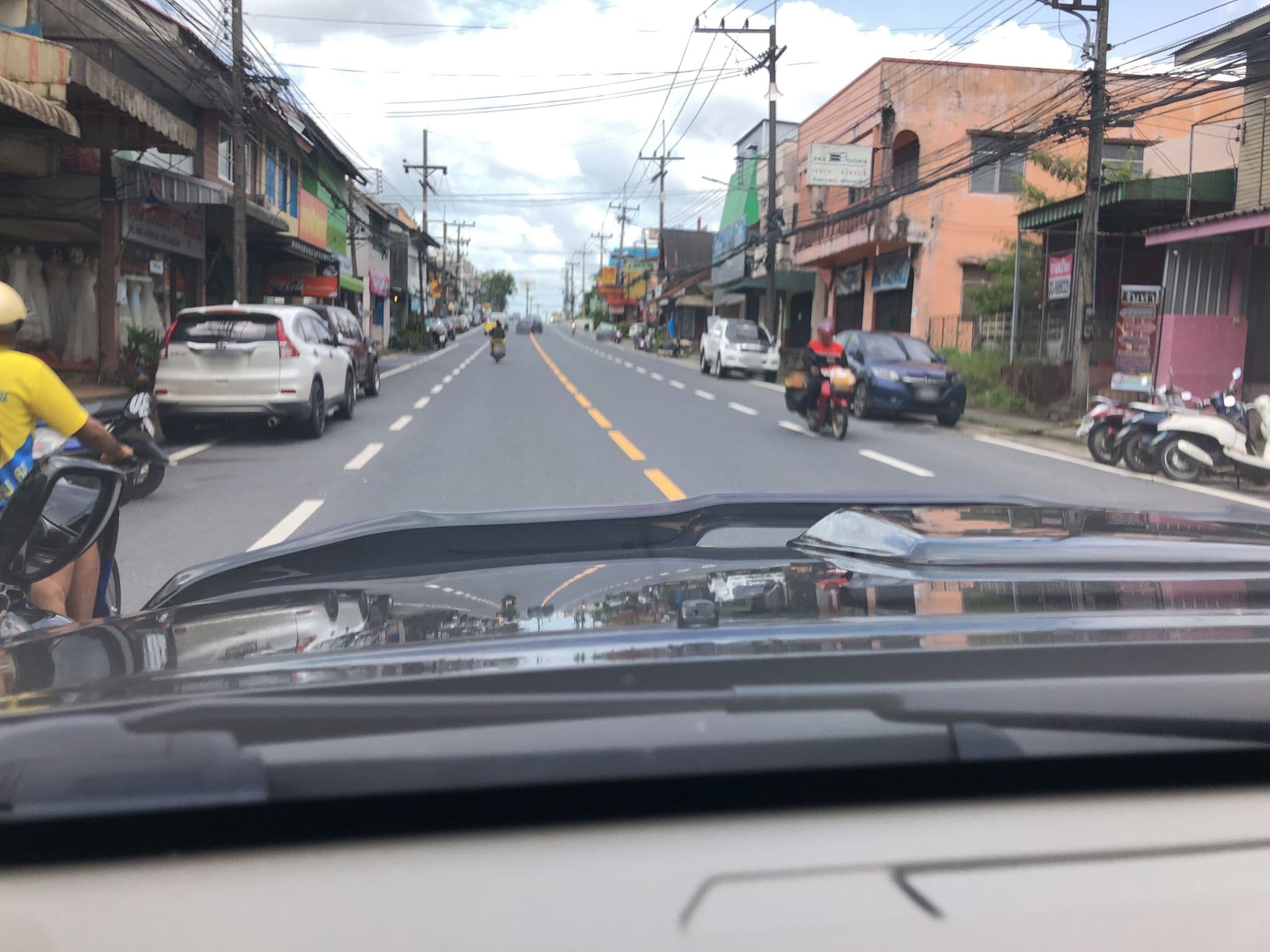 Street view near Idin Boutique Resort, Phang Nga — © pimpitcha (CC BY-SA · Mapillary)