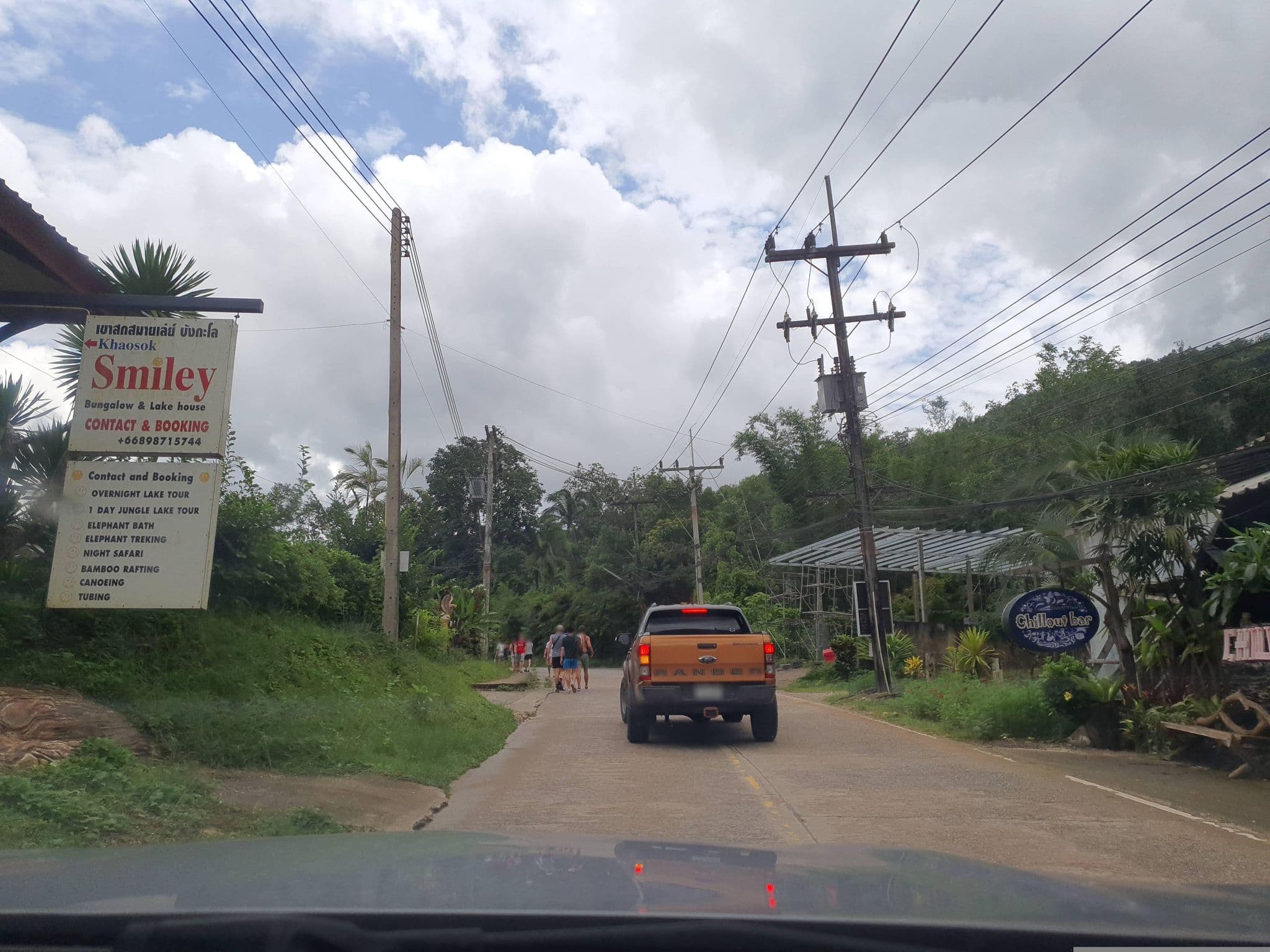 Street view near Smiley Bungalows, Takua Pa — © jrcarlsen (CC BY-SA · Mapillary)