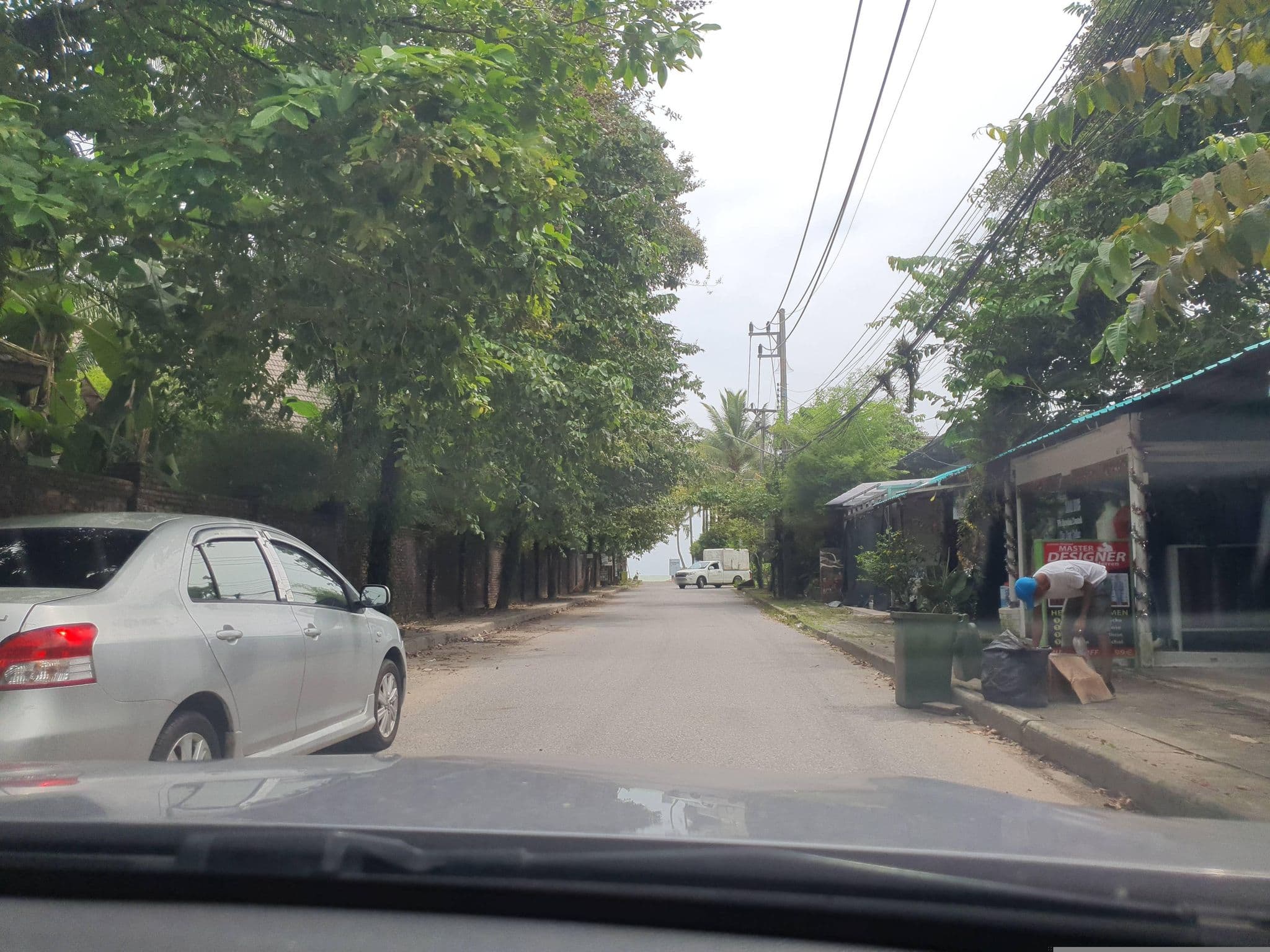 Street view near มุกดารา บีช วิลล่า แอนด์ สปา, Ban Khao Lak — © jrcarlsen (CC BY-SA · Mapillary)