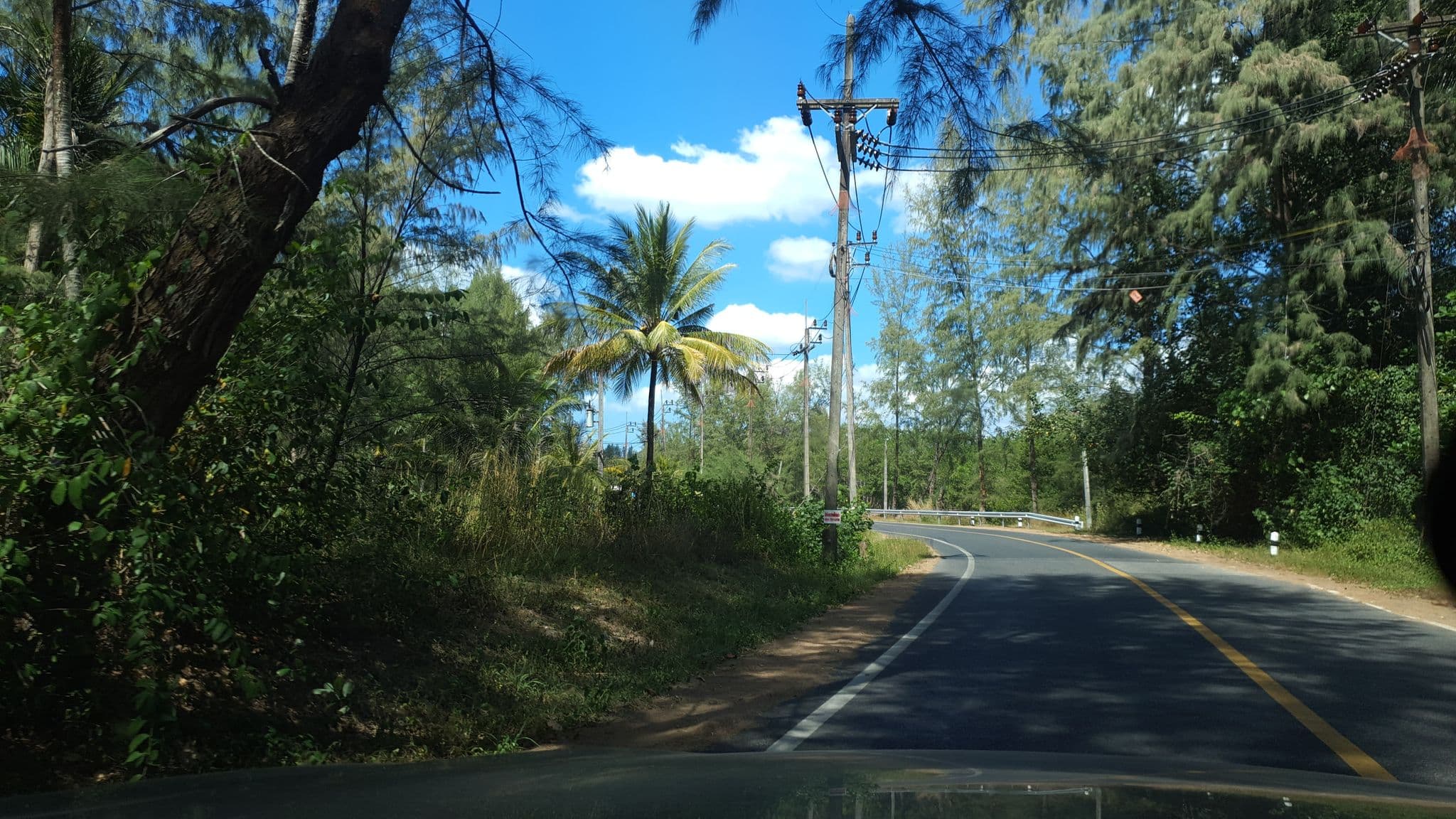 Street view near C' Fun Cottage, Ban Mai Khao — © jrcarlsen (CC BY-SA · Mapillary)