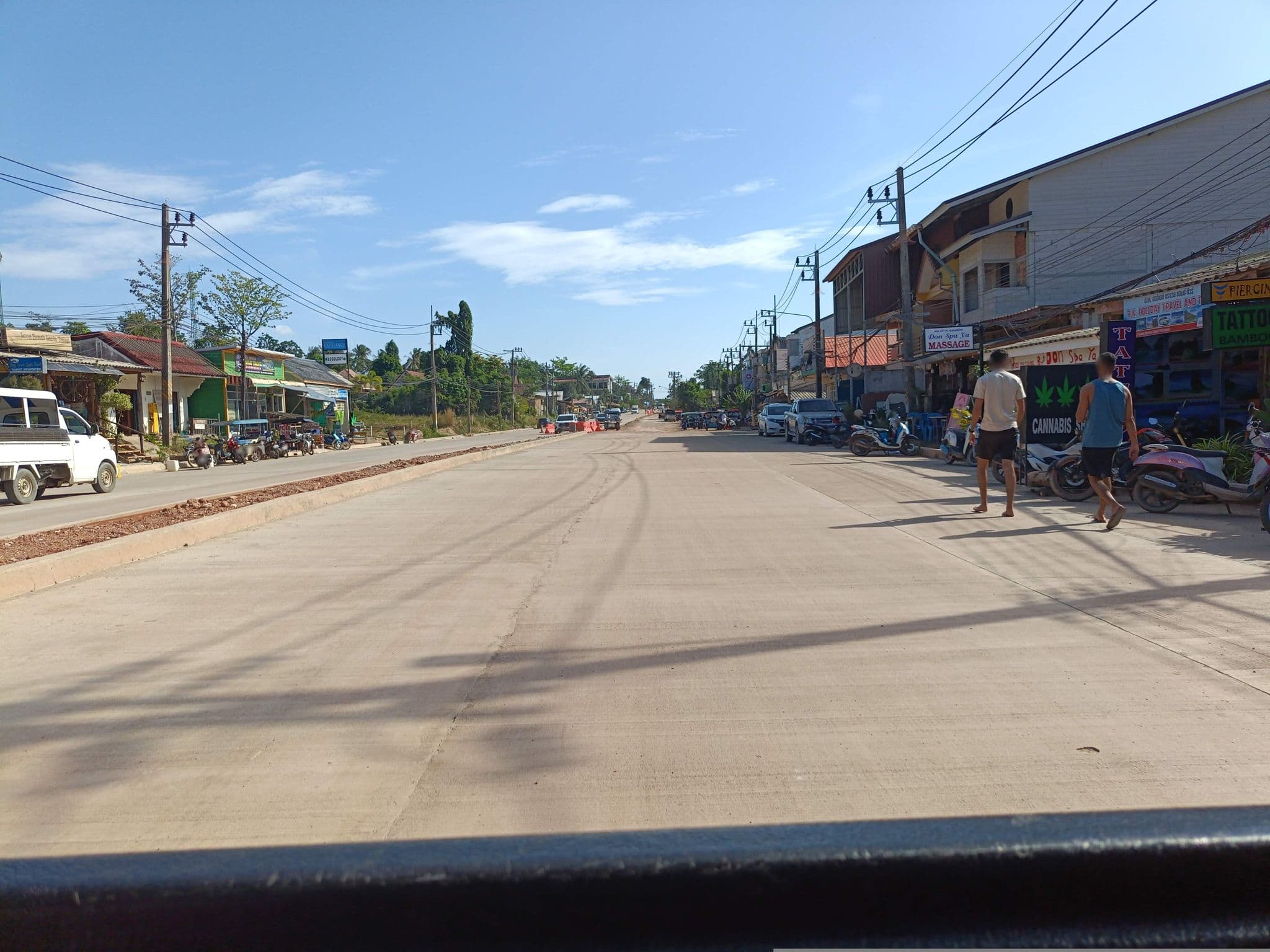 Street view near Loro Loco 2, Saladan — © skillsy (CC BY-SA · Mapillary)