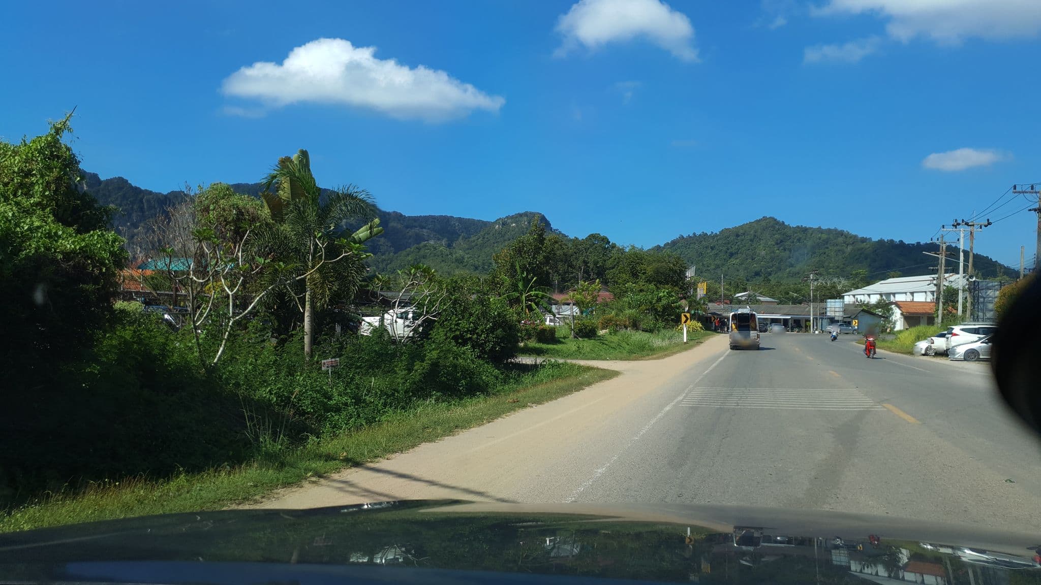 Street view near Thip Residence Boutique Hotel Krabi, Ban Ao Nang — © jrcarlsen (CC BY-SA · Mapillary)