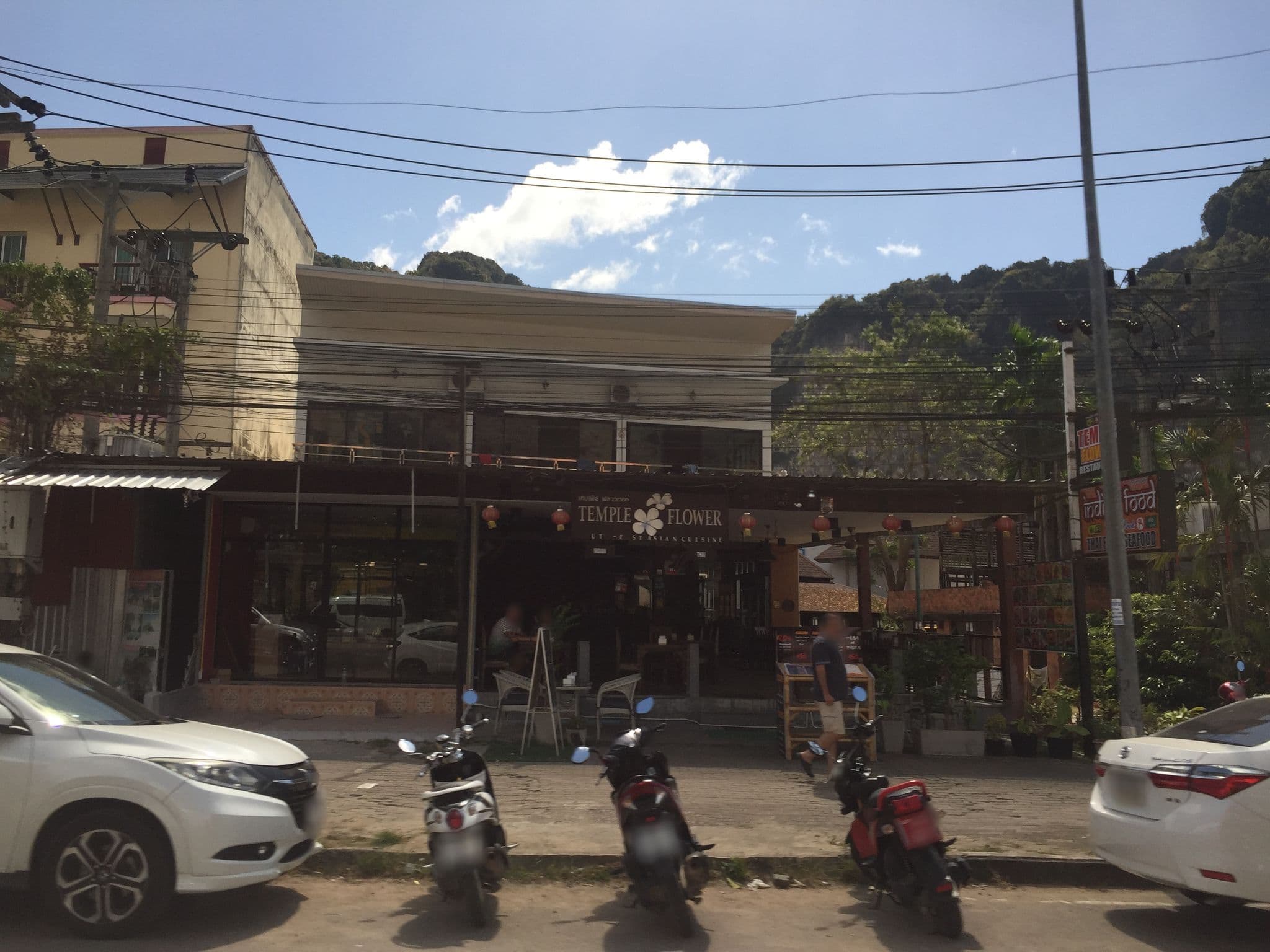 Street view near Hotthai Hotel, Ban Ao Nang — © traveler25 (CC BY-SA · Mapillary)