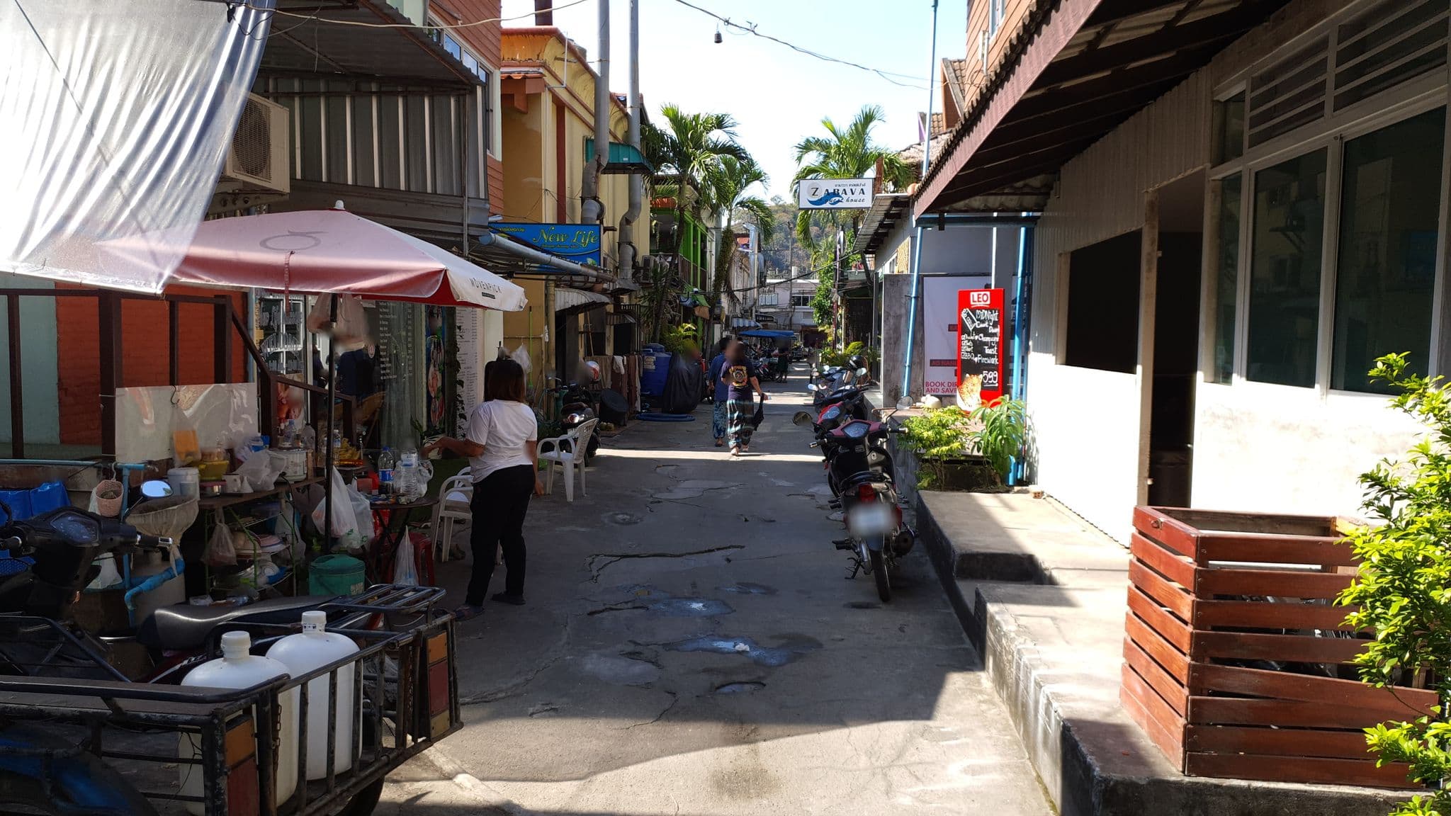 Street view near Lavinia House, Ban Ao Nang — © jrcarlsen (CC BY-SA · Mapillary)