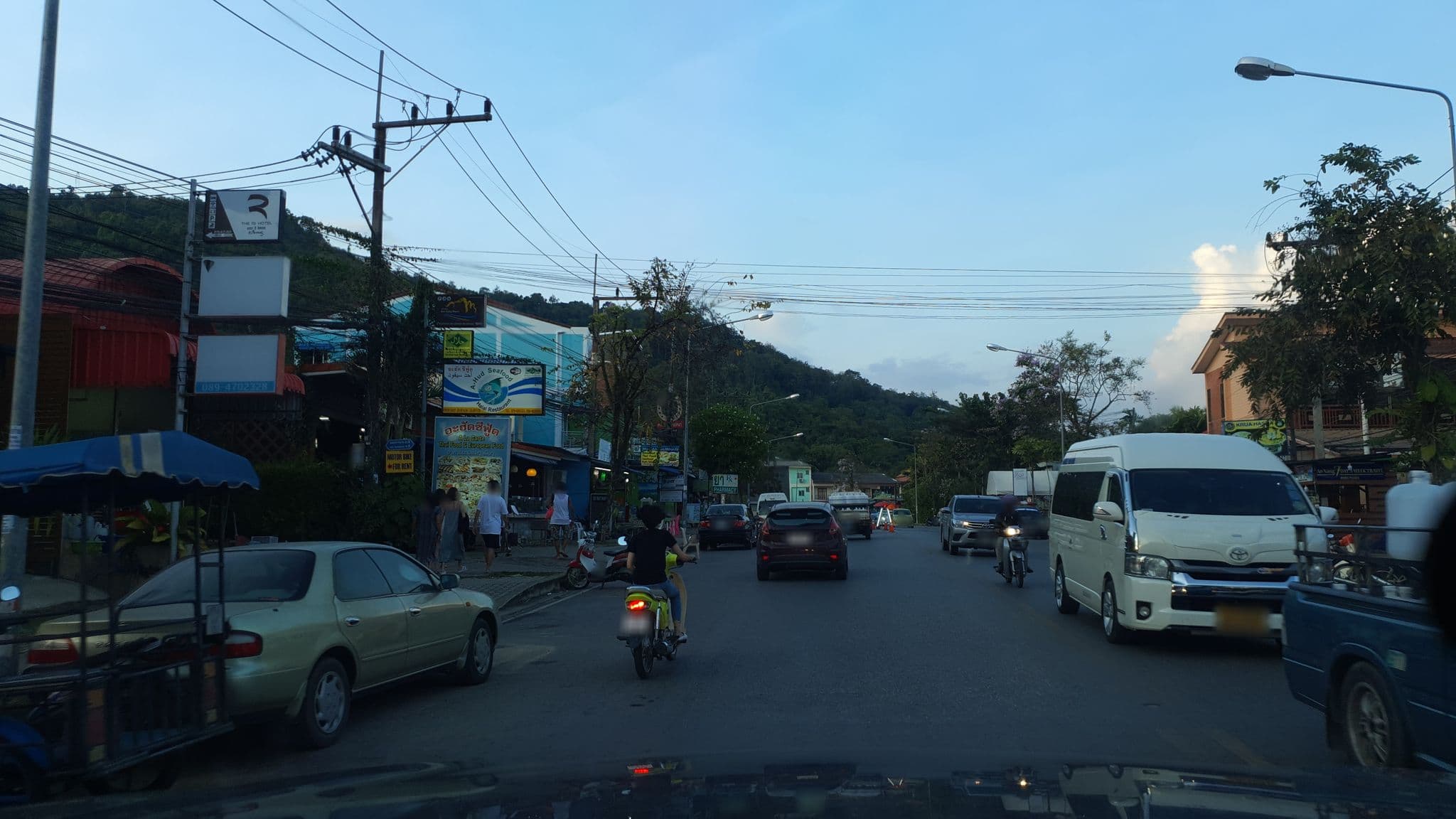 Street view near De Loft Hotel, Ban Ao Nang — © jrcarlsen (CC BY-SA · Mapillary)