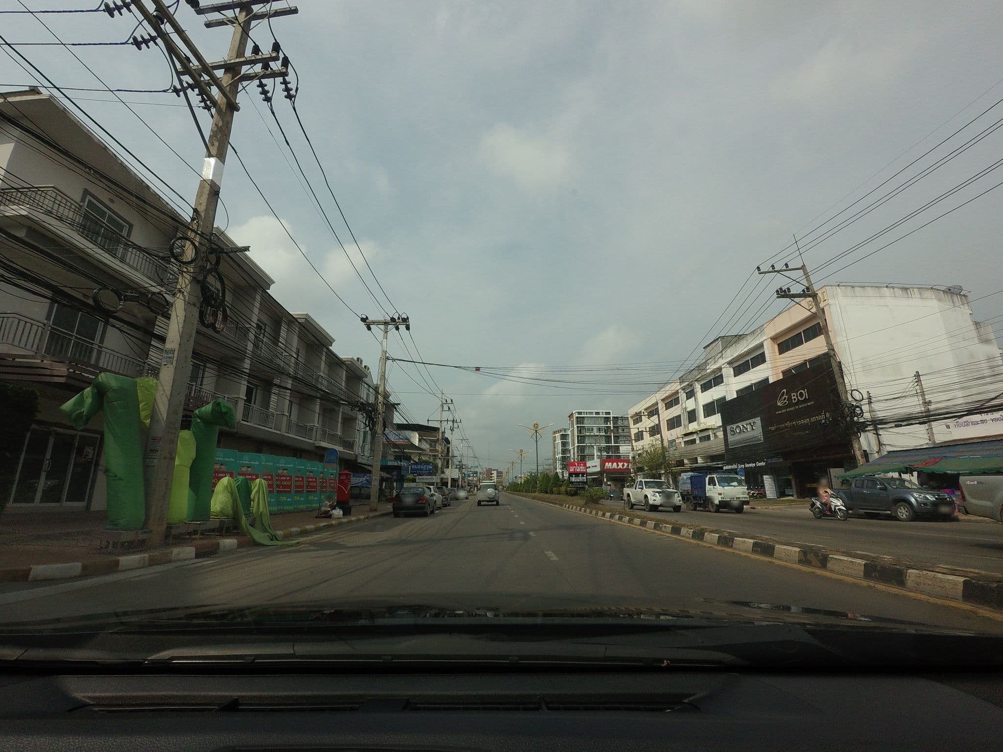 Street view near Hotel Capsule Suratthani, Surat Thani — © mishari (CC BY-SA · Mapillary)