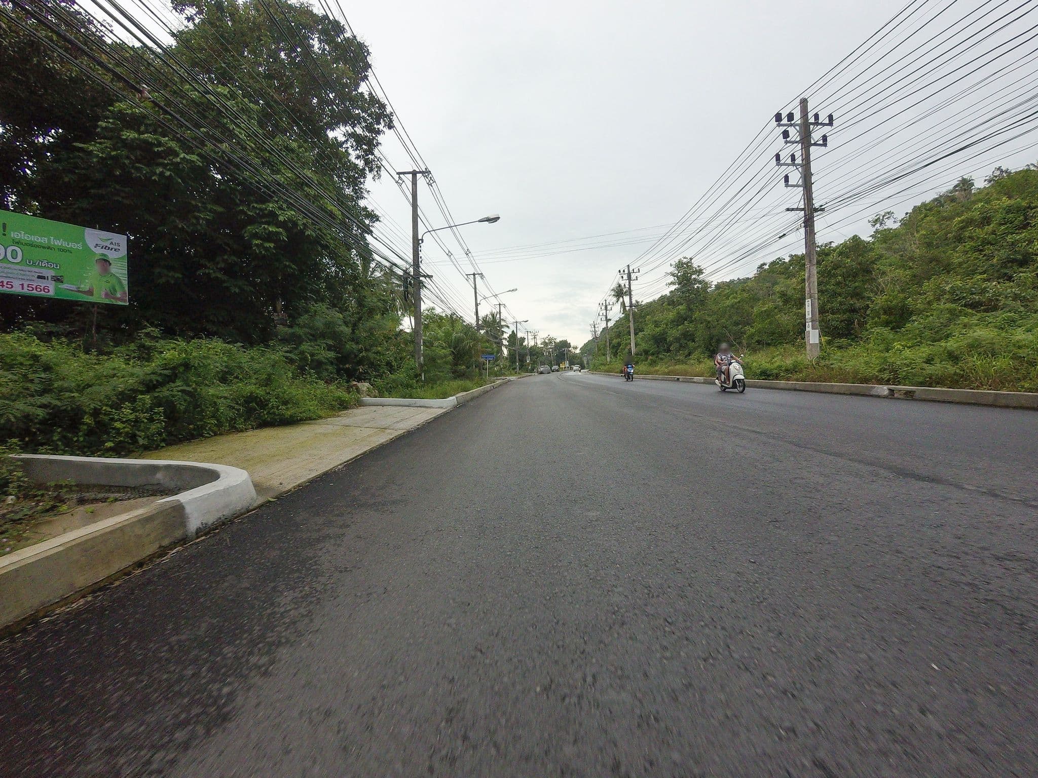 Street view near Humble Villas Samui, Ko Samui — © esario (CC BY-SA · Mapillary)