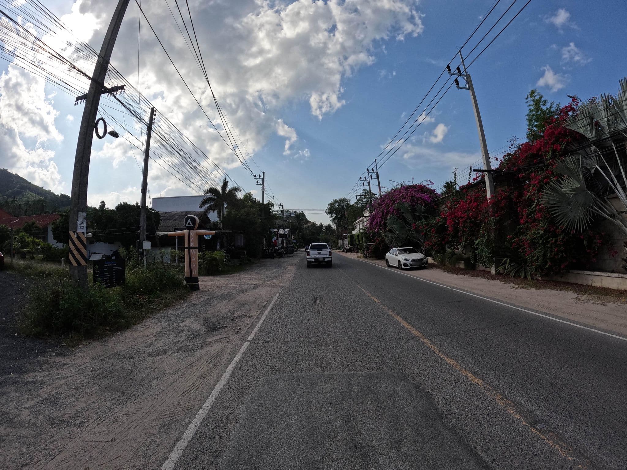 Street view near Como Resort, Ko Samui — © lucomsky (CC BY-SA · Mapillary)