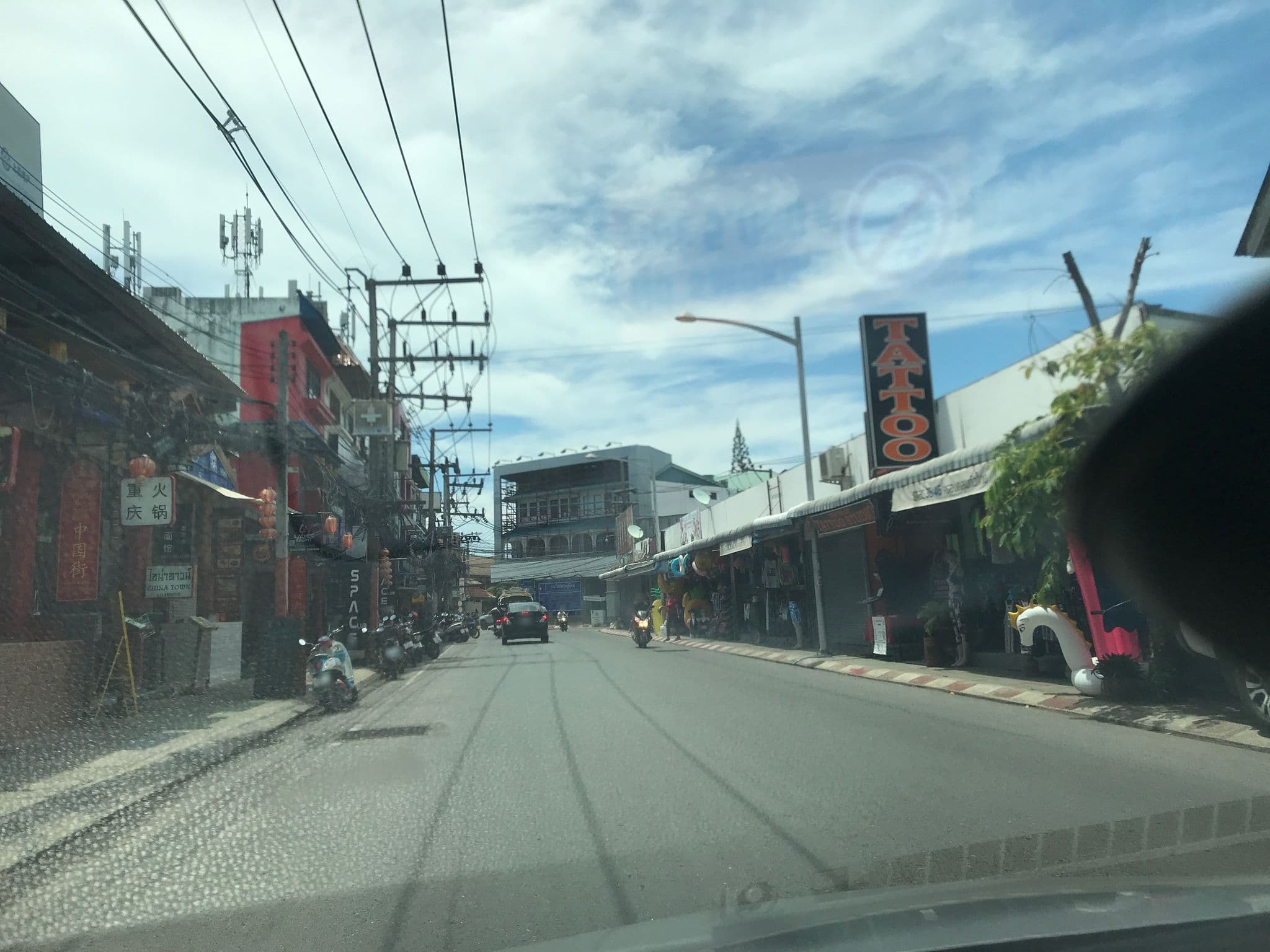 Street view near backpacker samui hostel, Ko Samui — © kchere16 (CC BY-SA · Mapillary)