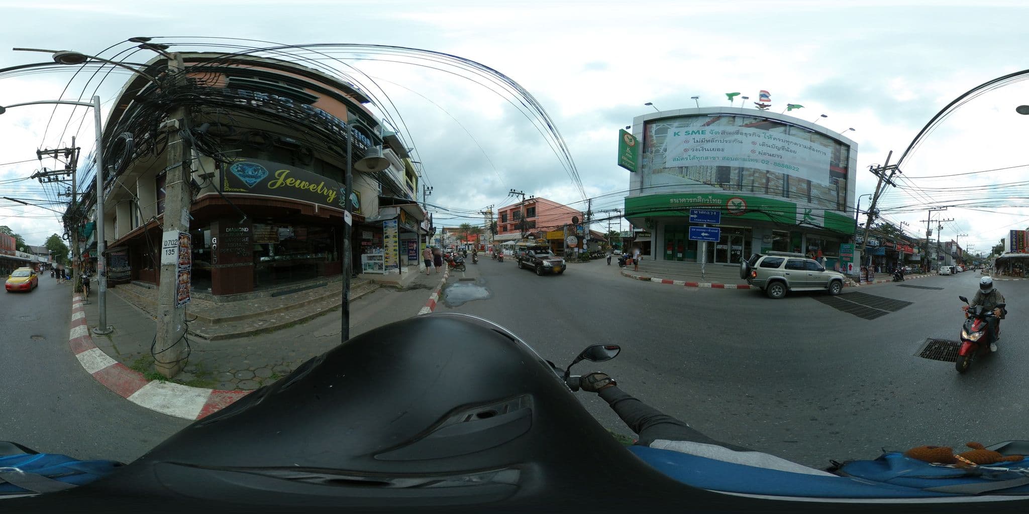 Street view near Avatal Hotel, Ko Samui — © garok (CC BY-SA · Mapillary)