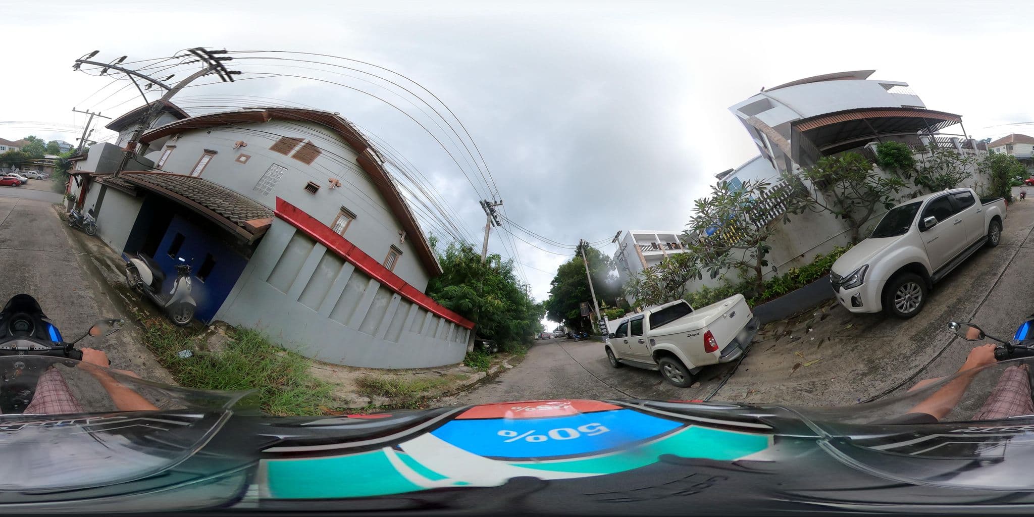 Street view near Lyn's & Nel's Room 301, Ko Samui — © emseesee (CC BY-SA · Mapillary)