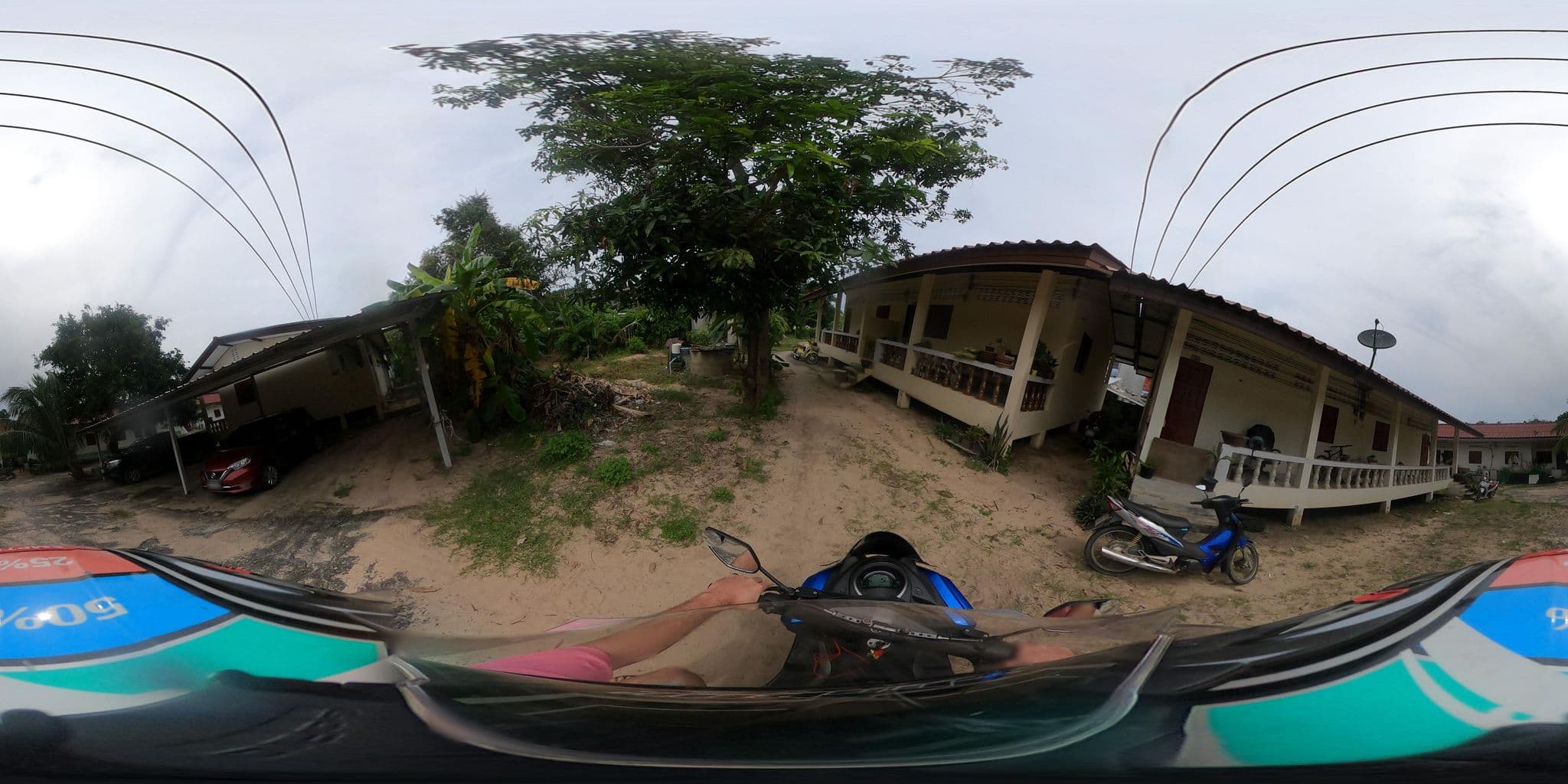Street view near Angtongvilla, Ko Samui — © emseesee (CC BY-SA · Mapillary)