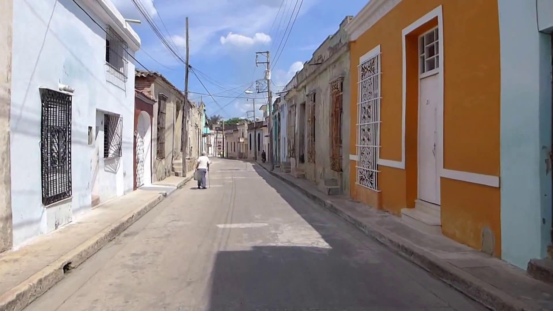 Street view near Casa de Dulce Maria, Camagüey