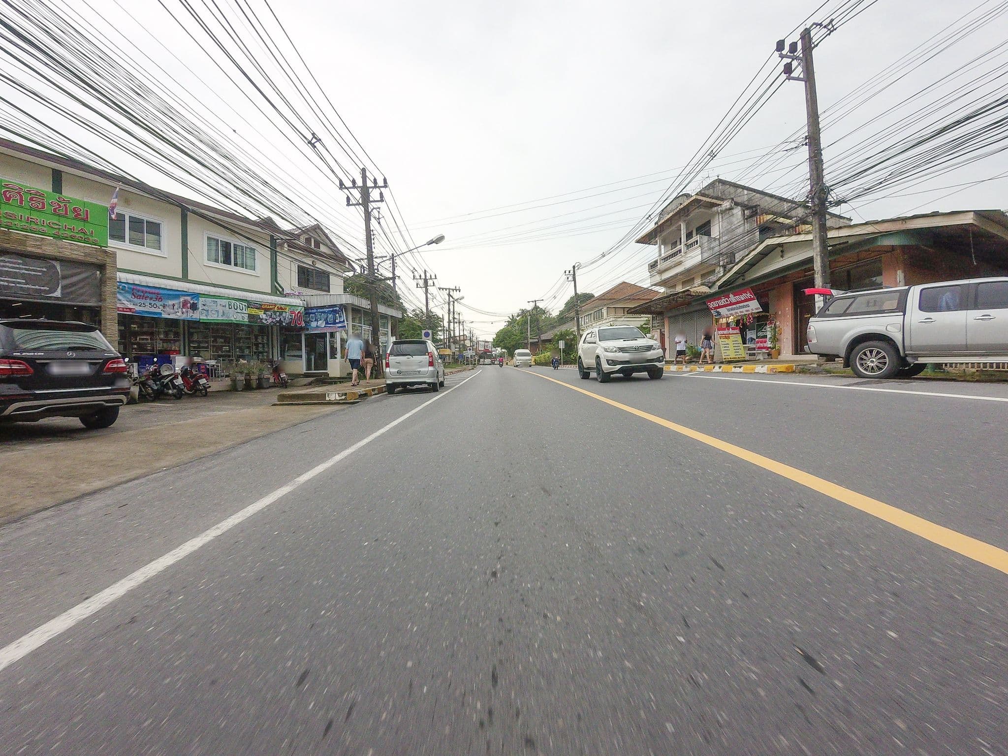 Street view near Panda Hotels And Restaurants, Ko Samui — © esario (CC BY-SA · Mapillary)
