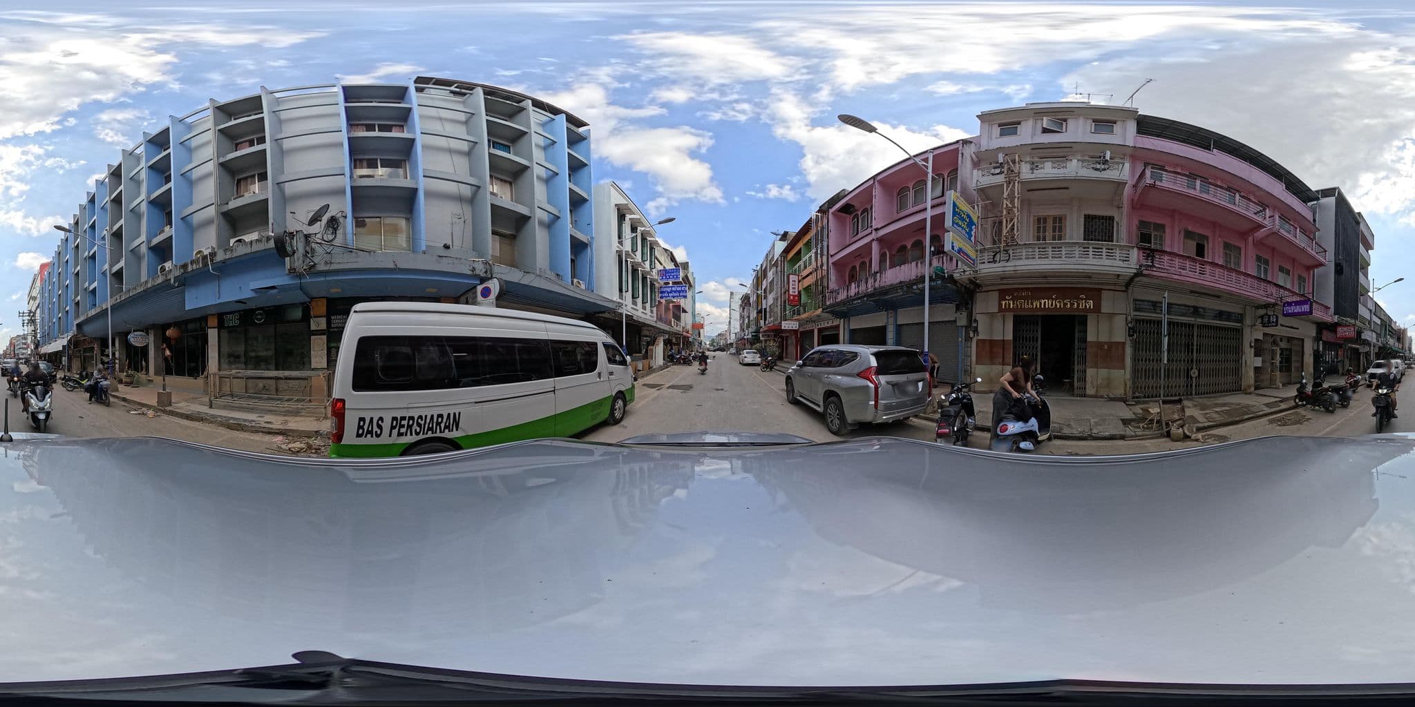 Street view near Indra Hotel | 茵他大酒店, Hat Yai — © PMU-B (CC BY-SA · Mapillary)