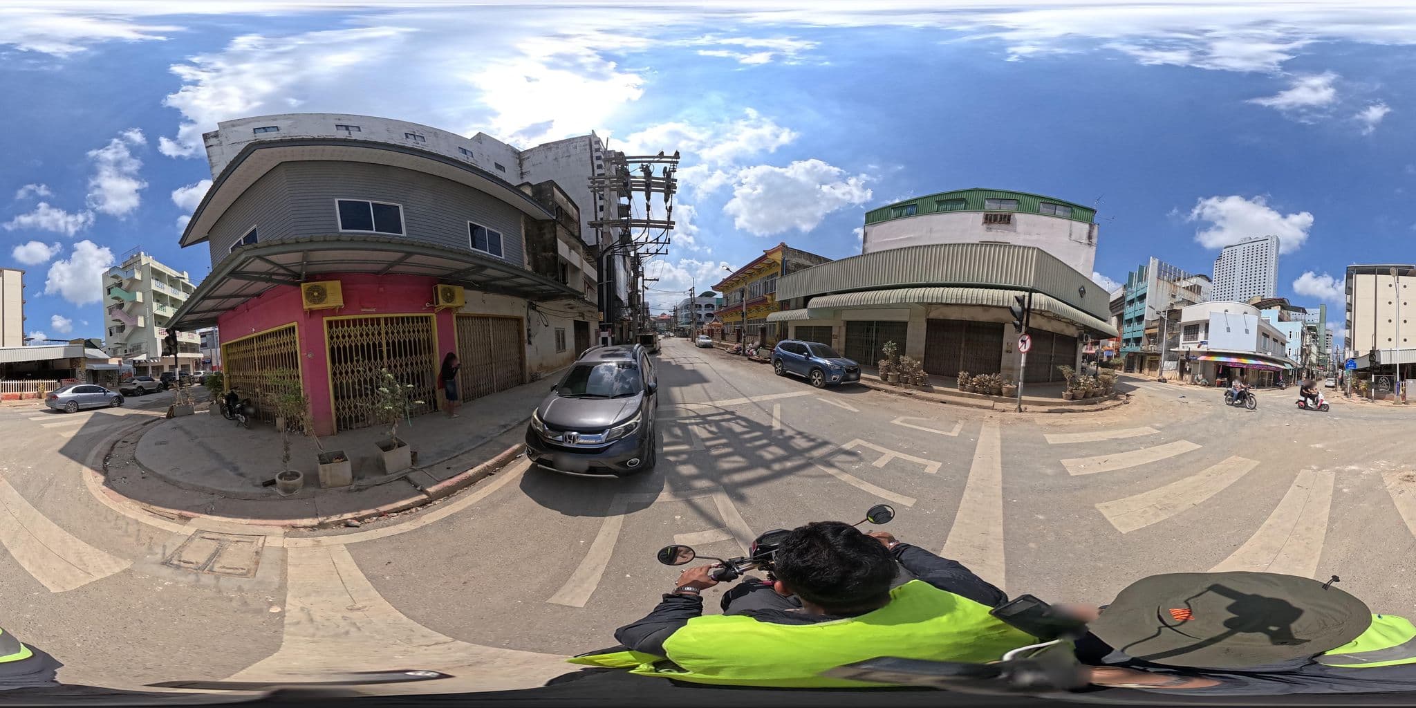 Street view near Cholatarn Hotel - Hat yai , Thailand, Hat Yai — © PMU-B (CC BY-SA · Mapillary)