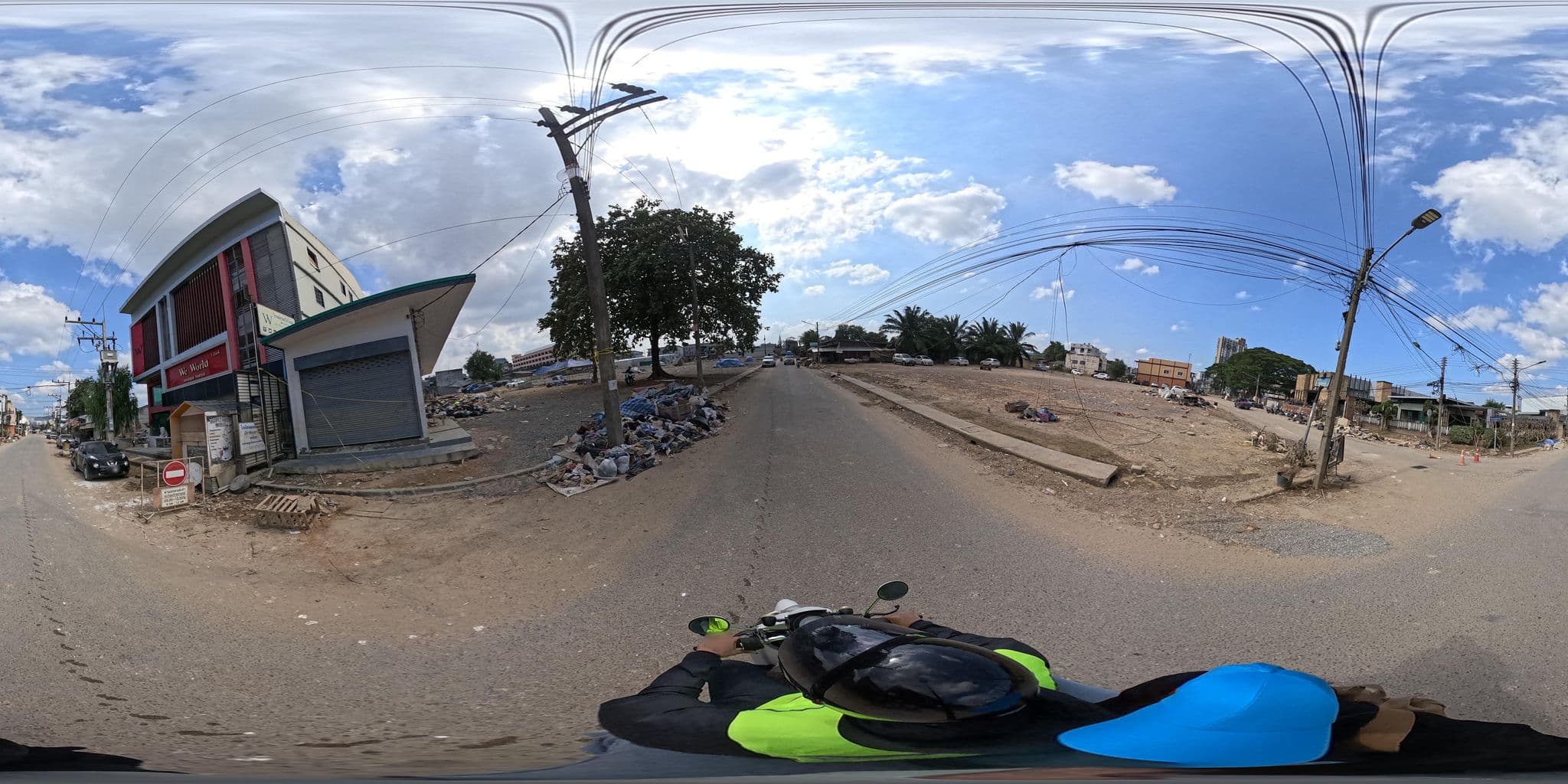 Street view near We World Boutique Hotel, Hat Yai — © PMU-B (CC BY-SA · Mapillary)