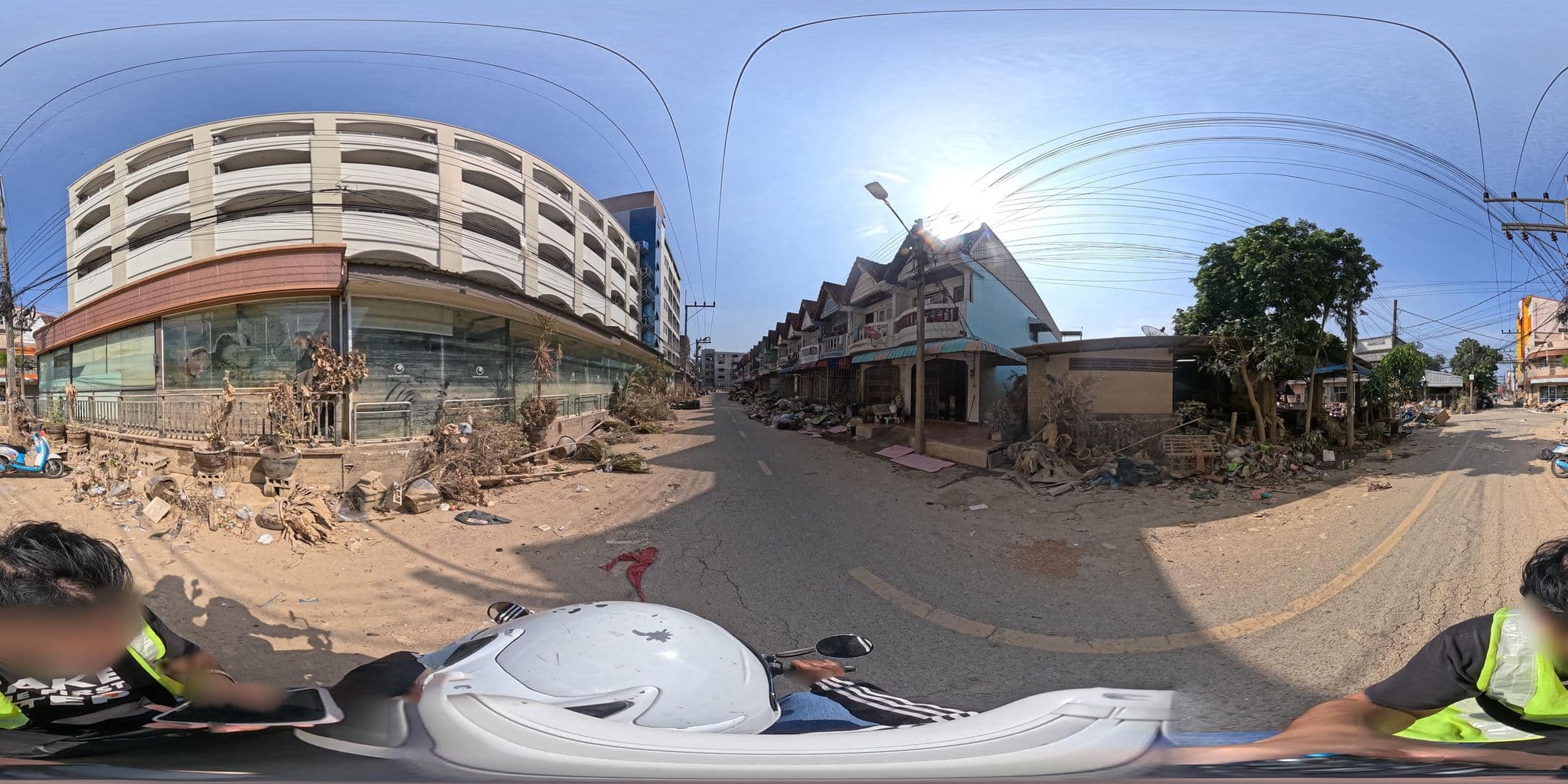 Street view near Silom Palace Hotel, Hat Yai — © PMU-B (CC BY-SA · Mapillary)