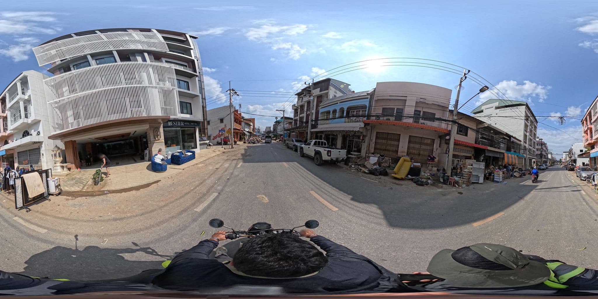 Street view near Bestier Hotel Hatyai, Hat Yai — © PMU-B (CC BY-SA · Mapillary)