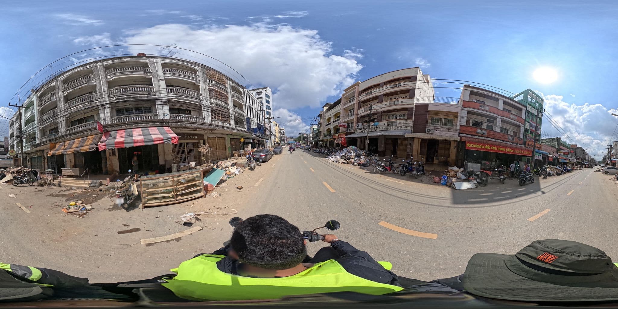 Street view near R. 614 Neo Hotel By , Hat Yai — © PMU-B (CC BY-SA · Mapillary)