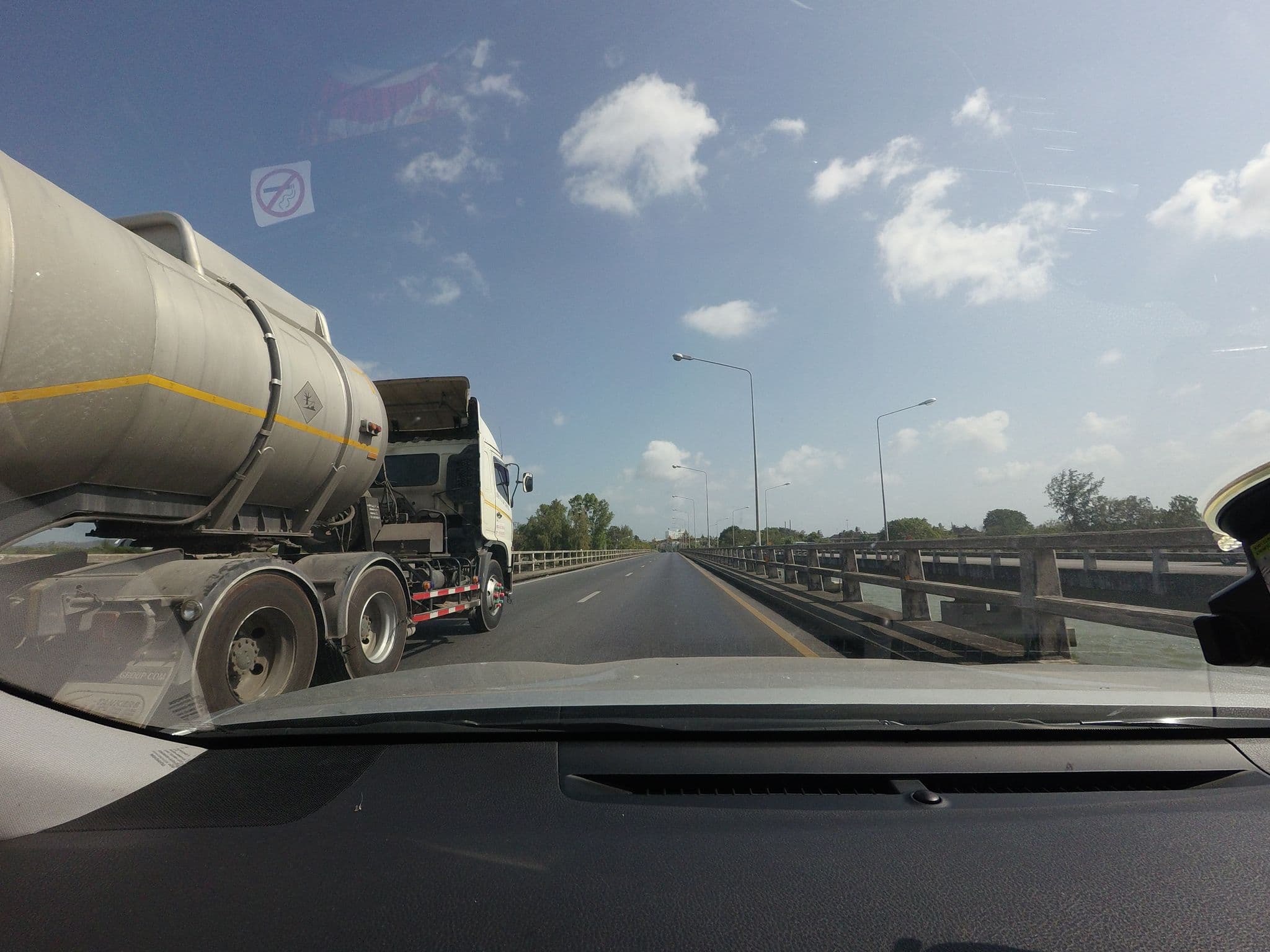 Street view near Pavilian hotel, Ban Mai — © mishari (CC BY-SA · Mapillary)