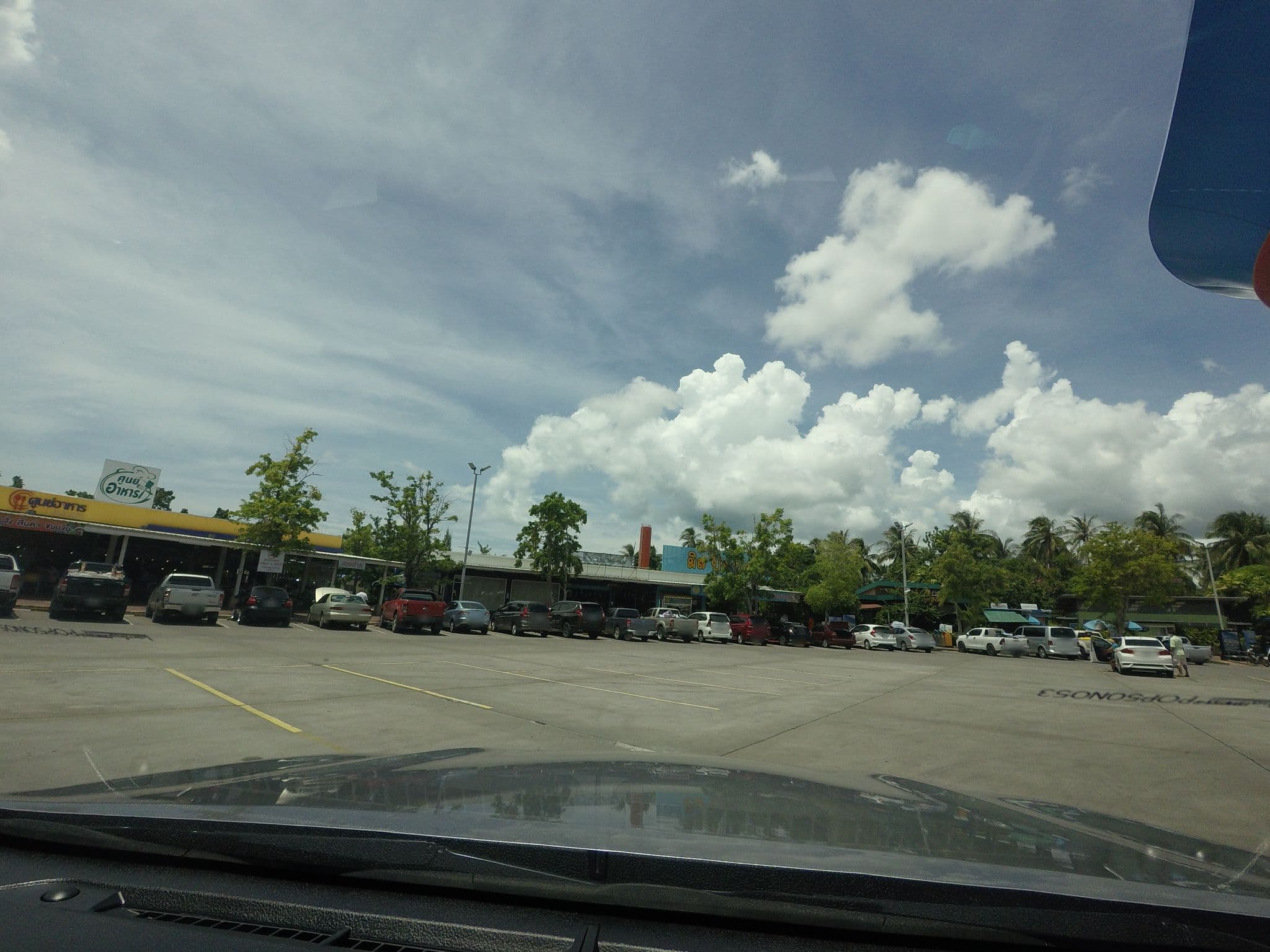 Street view near tinidee hotel@ranong, Bang Saphan — © mishari (CC BY-SA · Mapillary)