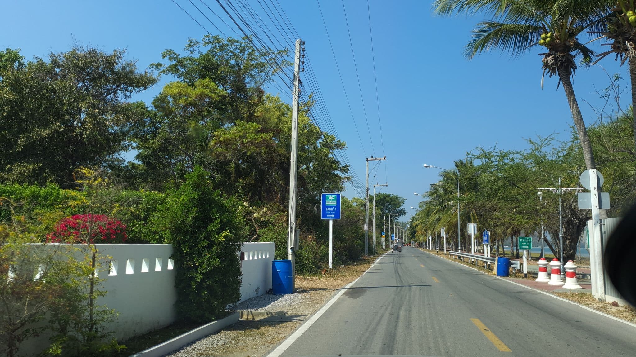 Street view near Sea Horse Villa, Sam Roi Yot — © jrcarlsen (CC BY-SA · Mapillary)